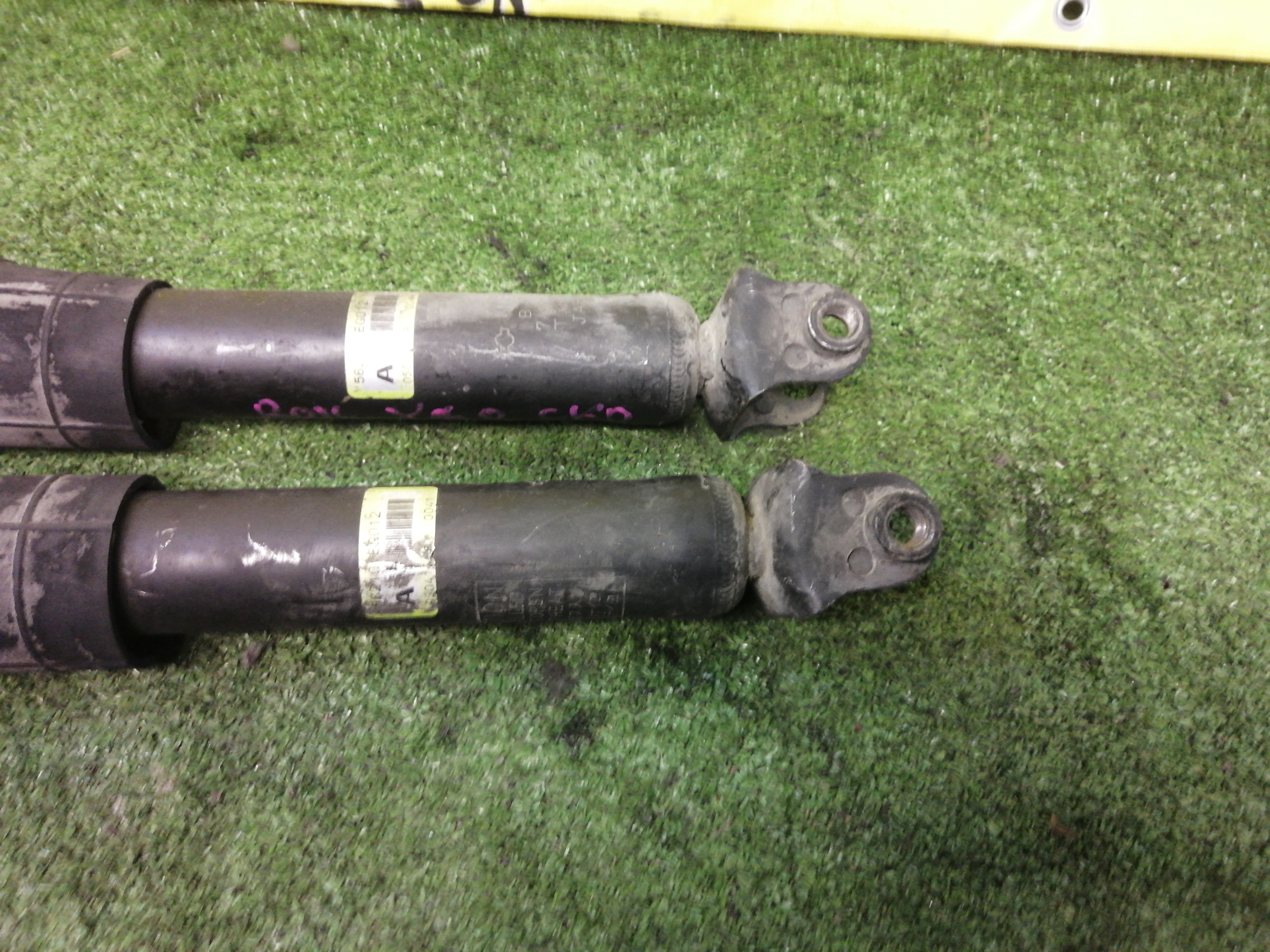 АМОРТИЗАТОР/NIS/FUGA/M35/M45/GY50/Y50/PNY50/B