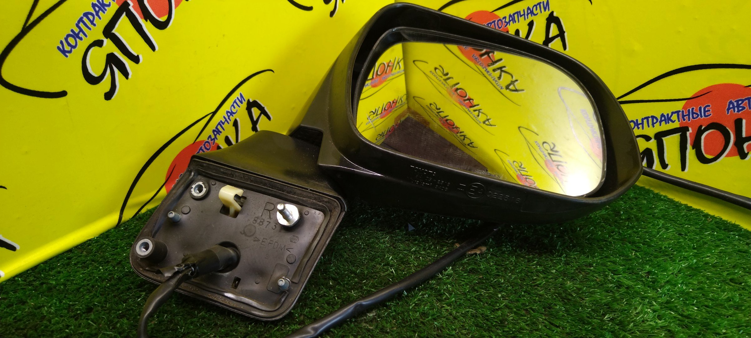 ЗЕРКАЛО/TOY/NOAH/VOXY/ZRR70G/ZRR70W/ZRR75G/ZRR75W/7 КОНТ./R/С ПОВТОРИТЕЛЕМ