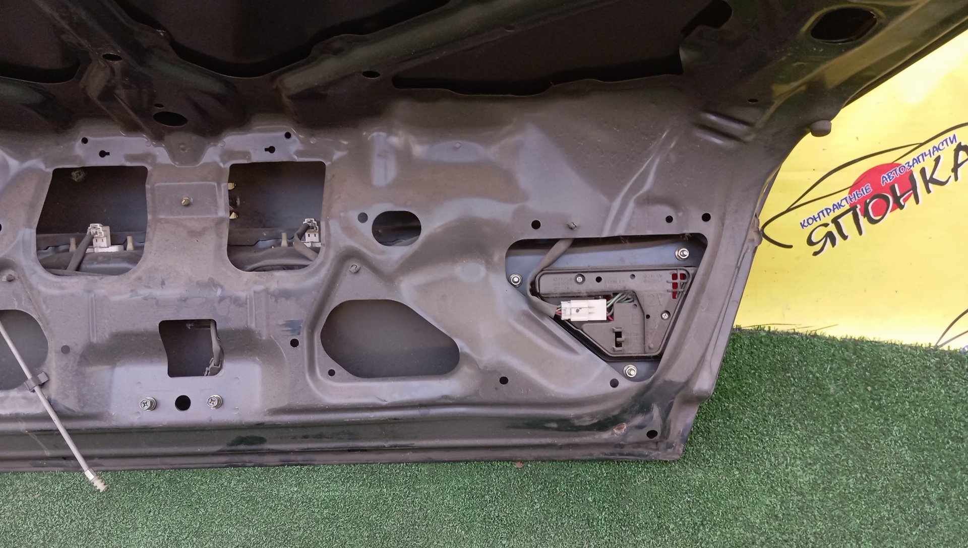 КРЫШКА БАГАЖНИКА/MMC/GALANT/E53A/MB907505/УЦЕНКА