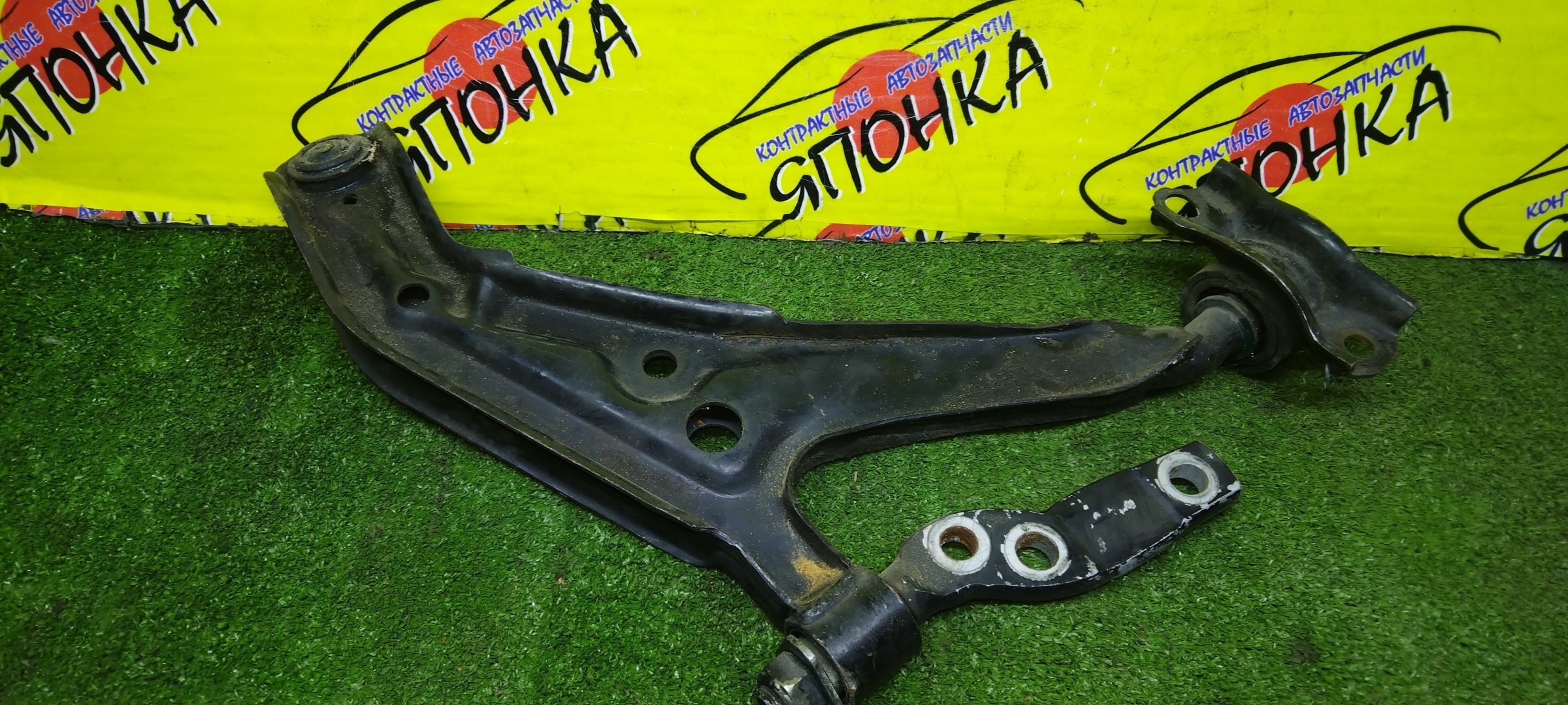 РЫЧАГ/NIS/BLUEBIRD/PRIMERA/PRIMERA CAMINO/PRIMERA WAGON/P11/EU14/WP11/HU14/QU14/SU14/QP11/WQP11/HP11/WHP11/FHP11/F/L/DOWN/2WD/САЙЛЕНТБЛОК НА 2 УХА