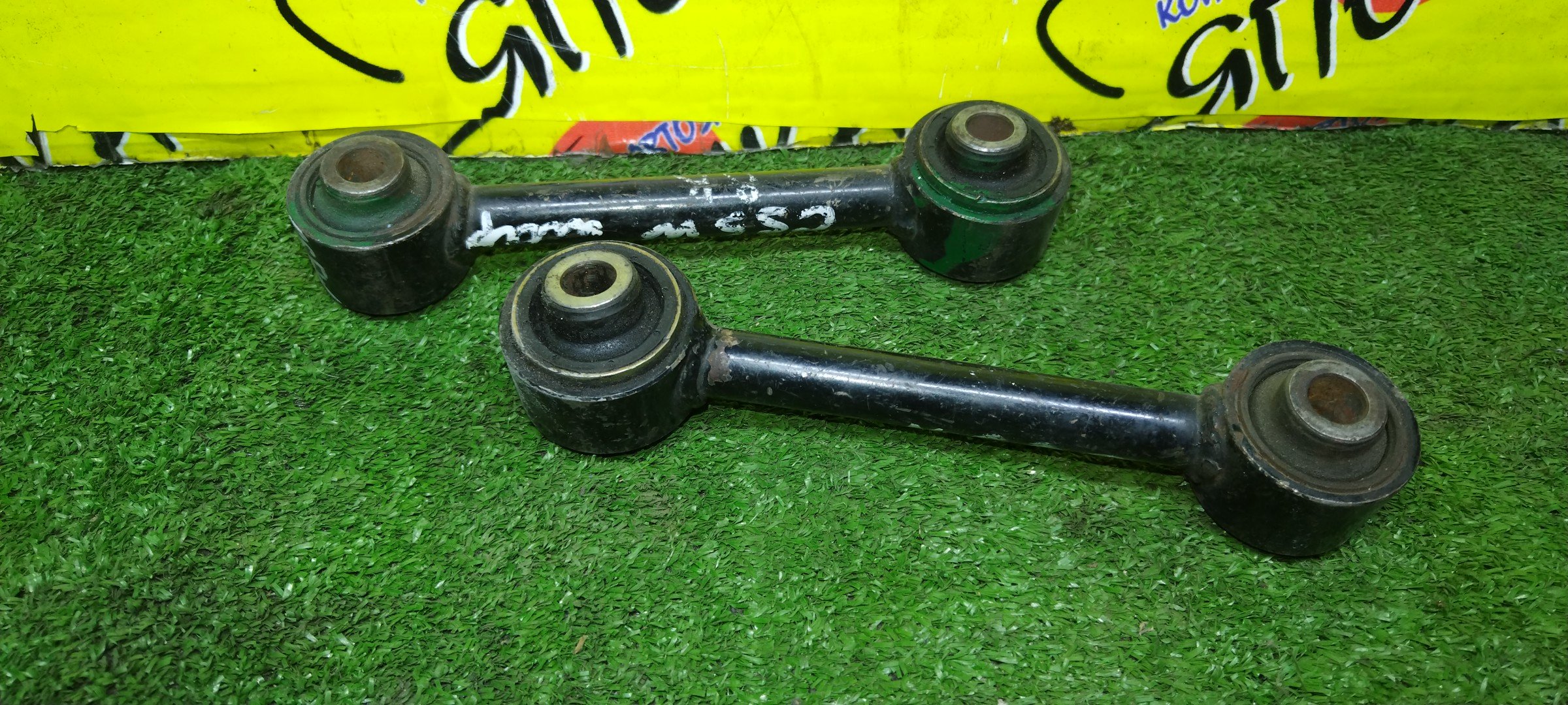 РЫЧАГ/MMC/DINGO/DION/LANCER/LANCER CARGO/LANCER CEDIA/LANCER CEDIA WAGON/LANCER WAGON/OUTLANDER/CQ1A/CQ2A/CQ5A/CR5W/CR6W/CR9W/CS2A/CS2V/CS2W/CS3A/CS3W/CS5A/CS5W/CS6A/CS7W/CS9A/CS9W/CU2W/CU4W/CU5W/B/DOWN/КОСТОЧКА/ПОПЕРЕЧНЫЙ/С ШАРОБЛОКОМ