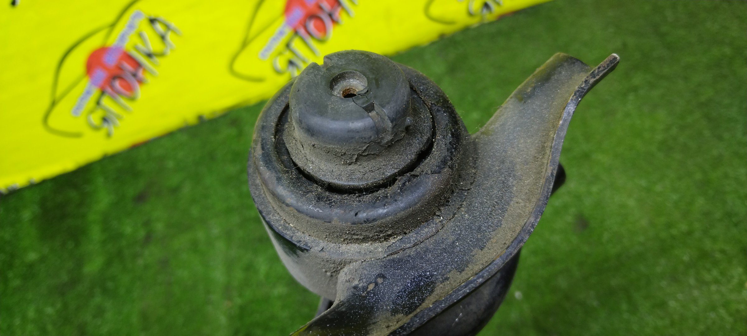 РЫЧАГ/NIS/BLUEBIRD/PRIMERA/PRIMERA CAMINO/PRIMERA WAGON/P11/EU14/WP11/HU14/QU14/SU14/QP11/WQP11/HP11/WHP11/FHP11/F/L/DOWN/2WD/САЙЛЕНТБЛОК НА 2 УХА