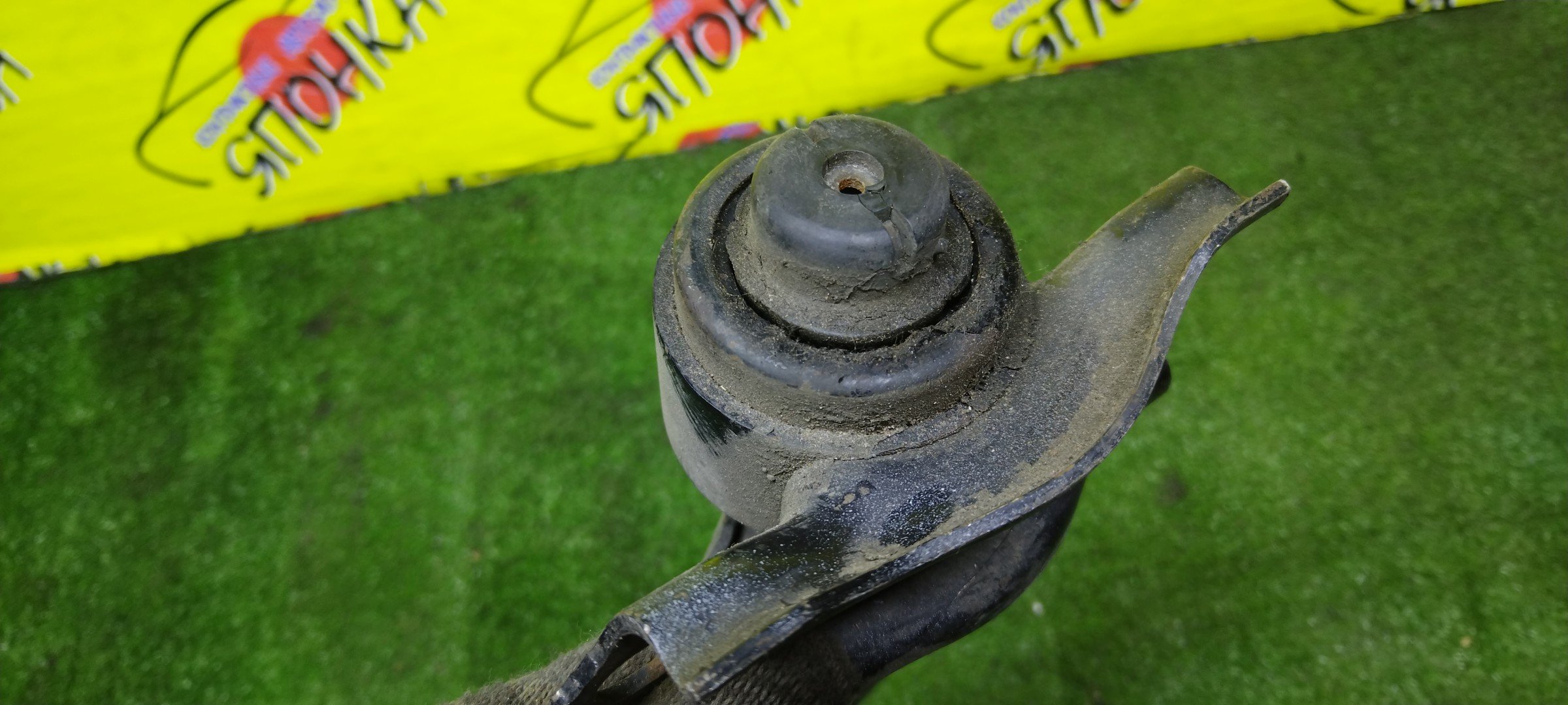 РЫЧАГ/NIS/BLUEBIRD/PRIMERA/PRIMERA CAMINO/PRIMERA WAGON/P11/EU14/WP11/HU14/QU14/SU14/QP11/WQP11/HP11/WHP11/FHP11/F/L/DOWN/2WD/САЙЛЕНТБЛОК НА 2 УХА