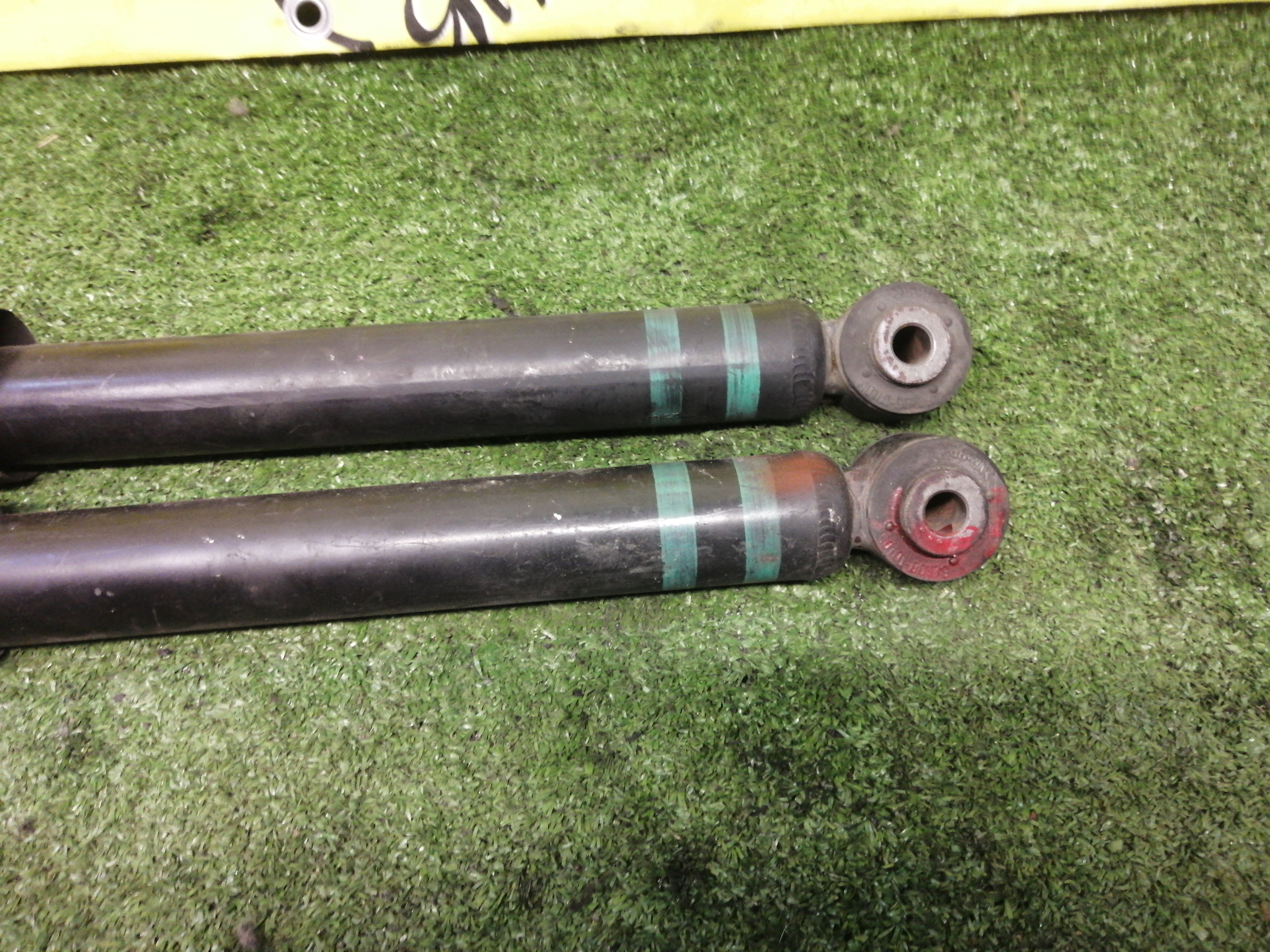 АМОРТИЗАТОР/NIS/SERENA/C25/CC25/B