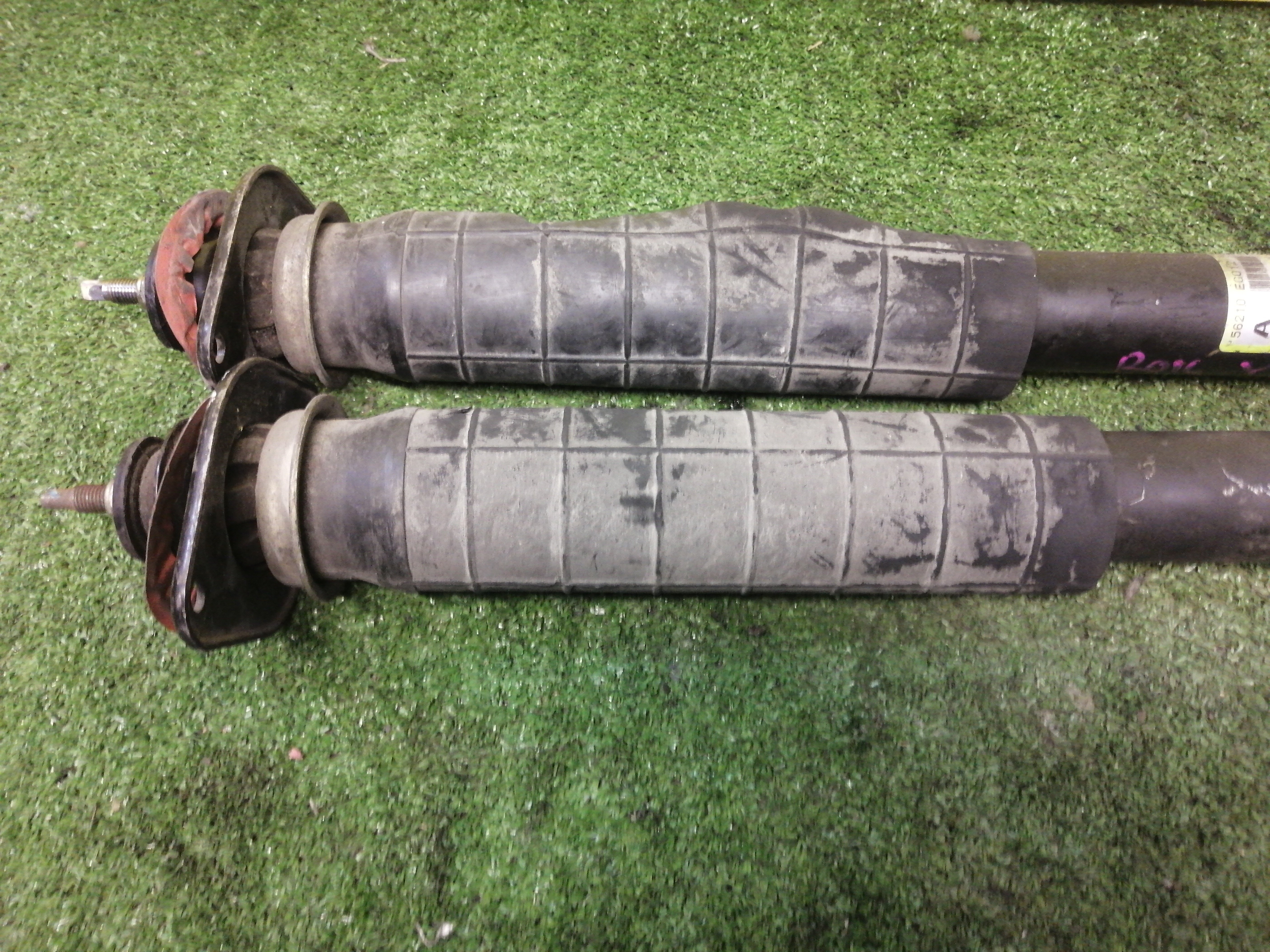 АМОРТИЗАТОР/NIS/FUGA/M35/M45/GY50/Y50/PNY50/B