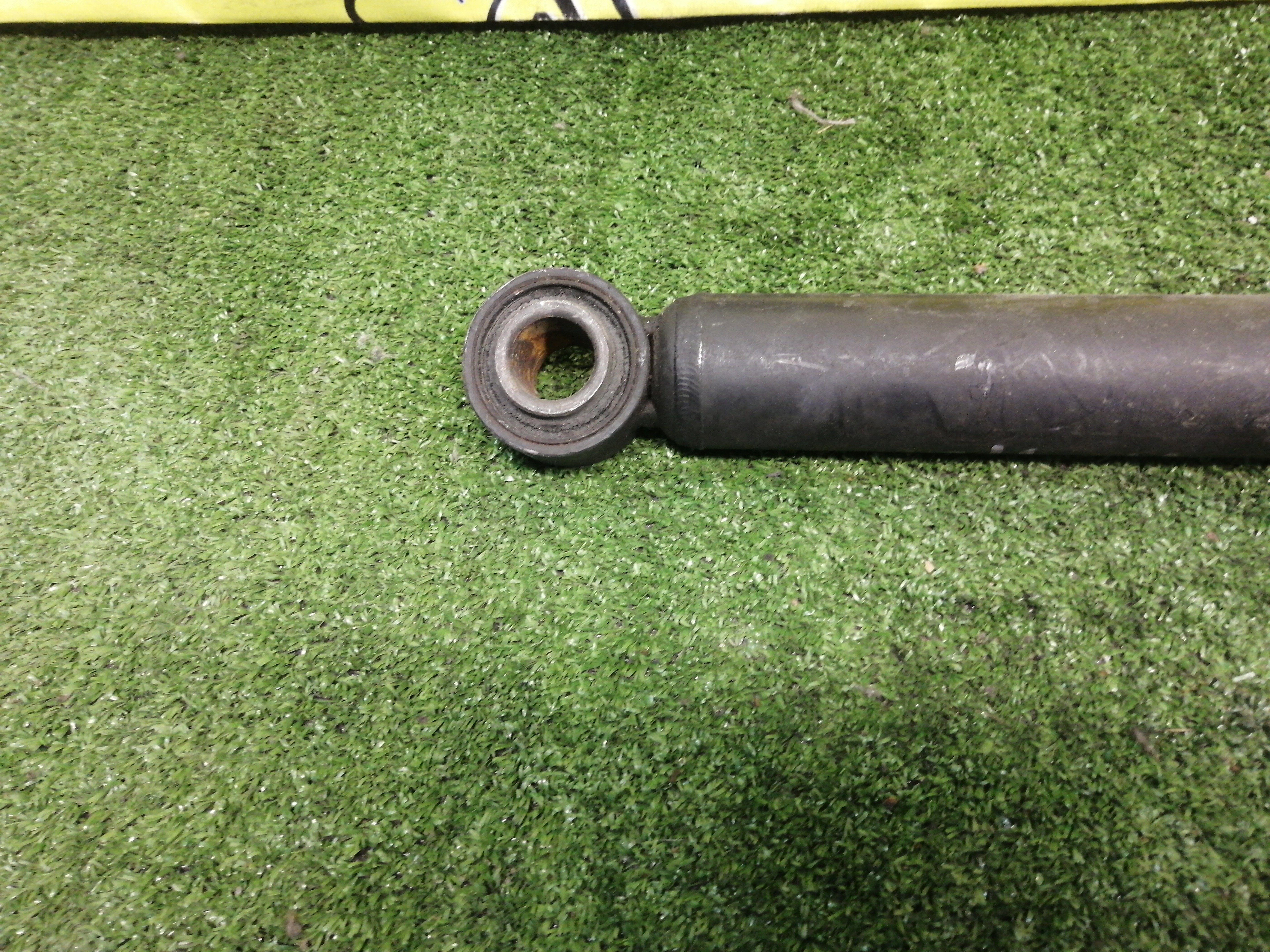 АМОРТИЗАТОР/TOY/AVENSIS VERSO/IPSUM/ACM21W/ACM26W/B