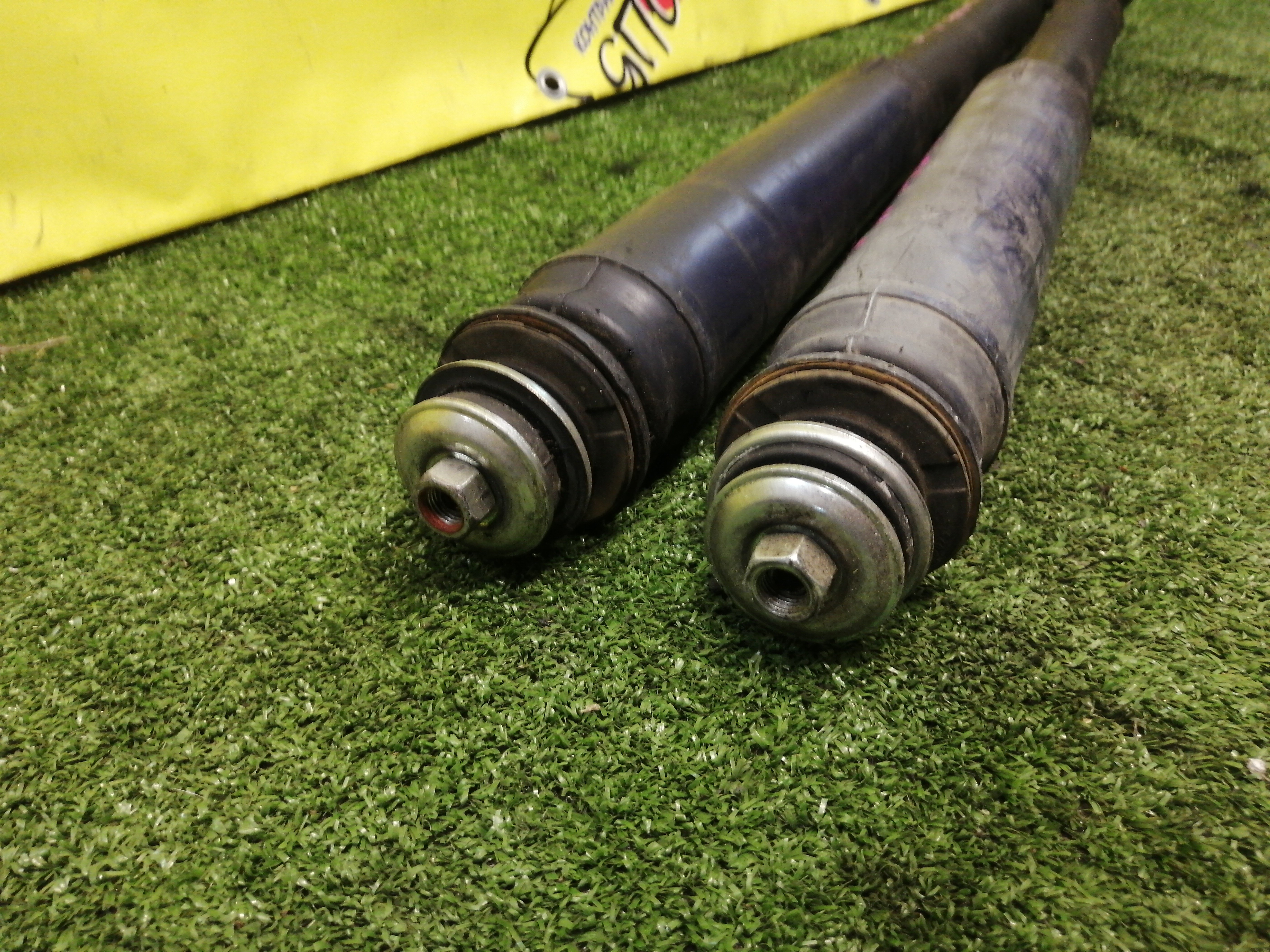 АМОРТИЗАТОР/TOY/ESTIMA/ACR50W/ACR55W/AHR20W/GSR50W/GSR55W/B