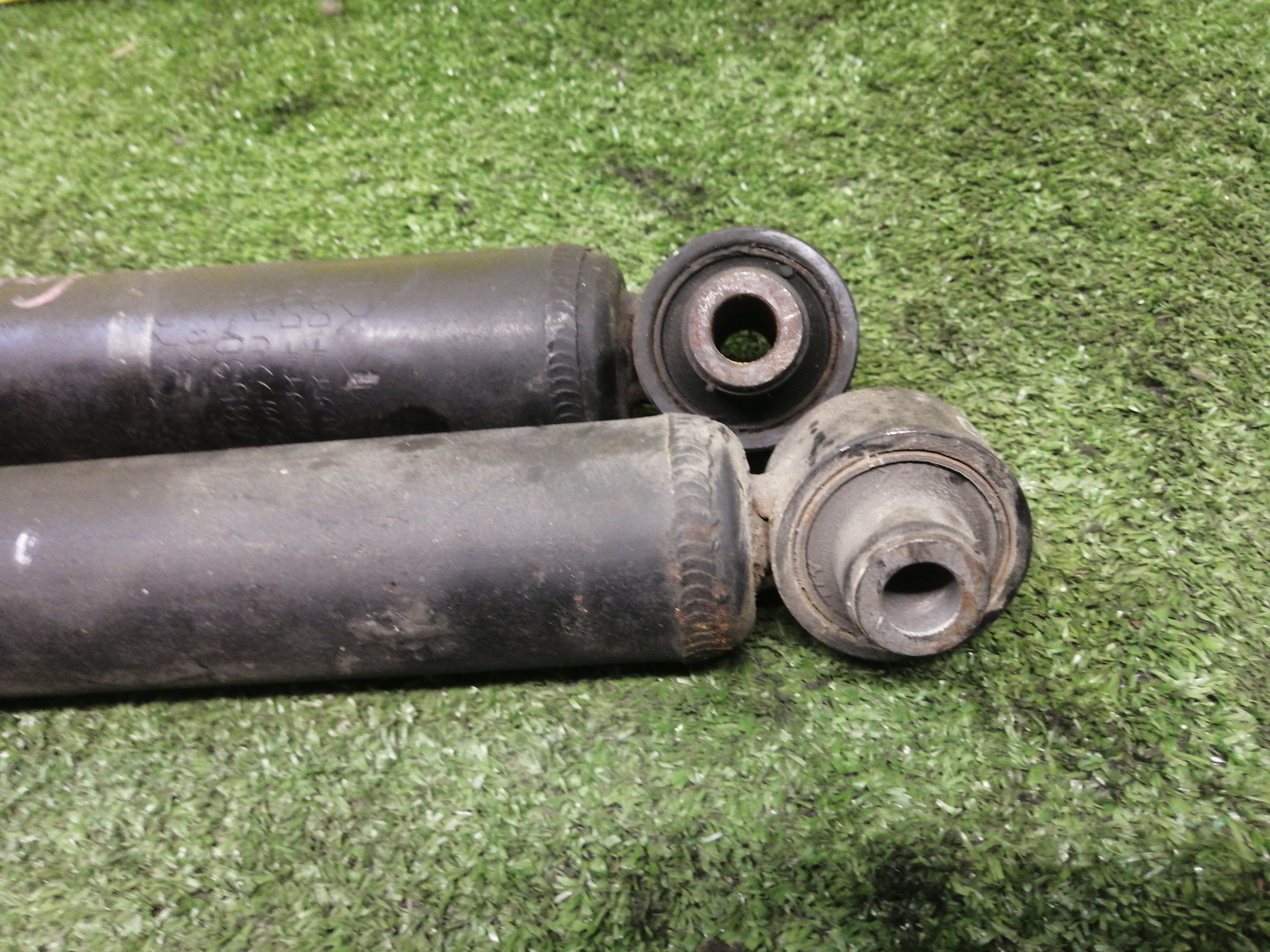 АМОРТИЗАТОР/TOY/BLADE/GRE156/AZE156/B