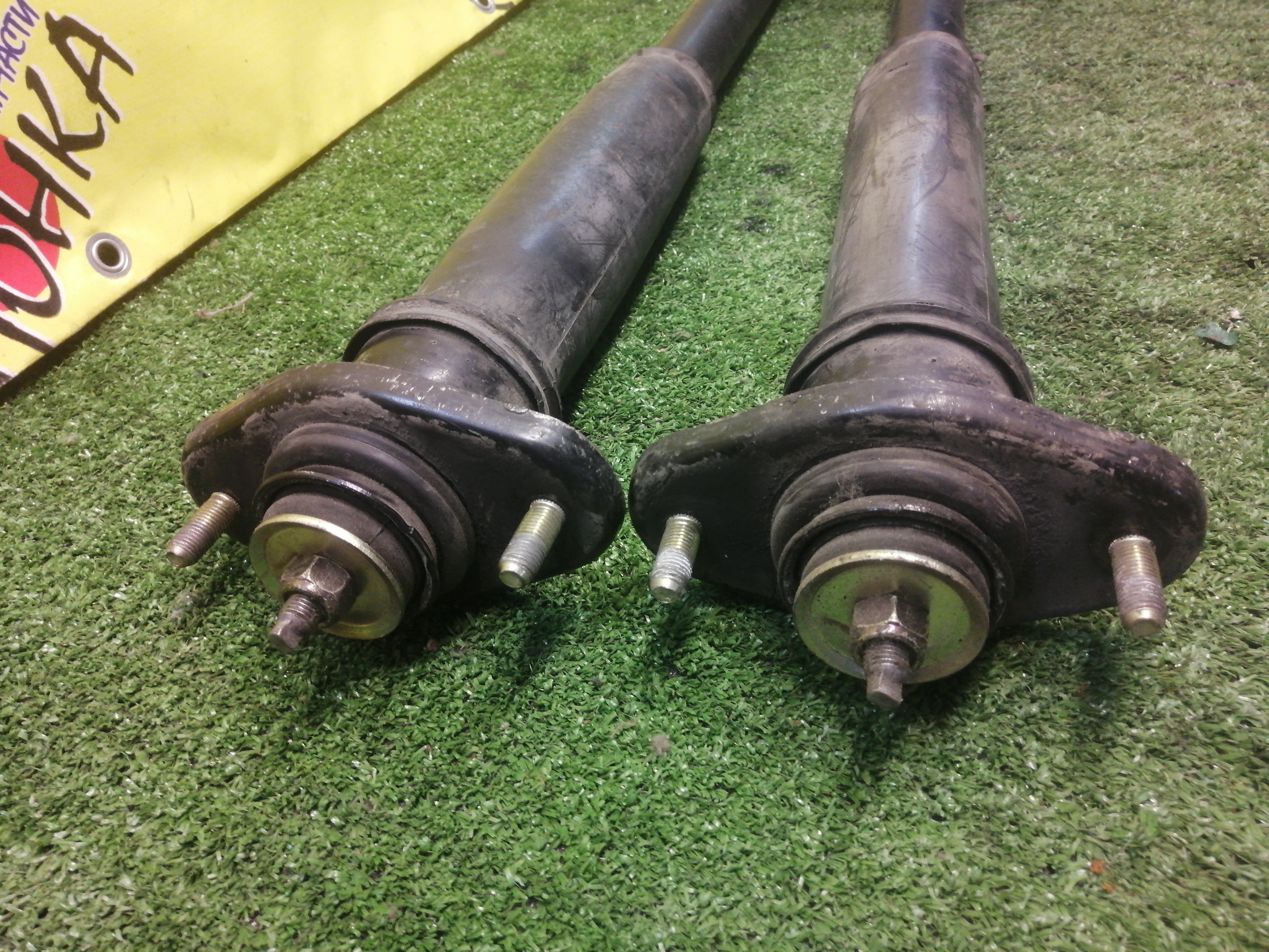 АМОРТИЗАТОР/MMC/CHARIOT GRANDIS/N84W/N86W/N94W/B/2WD/4WD