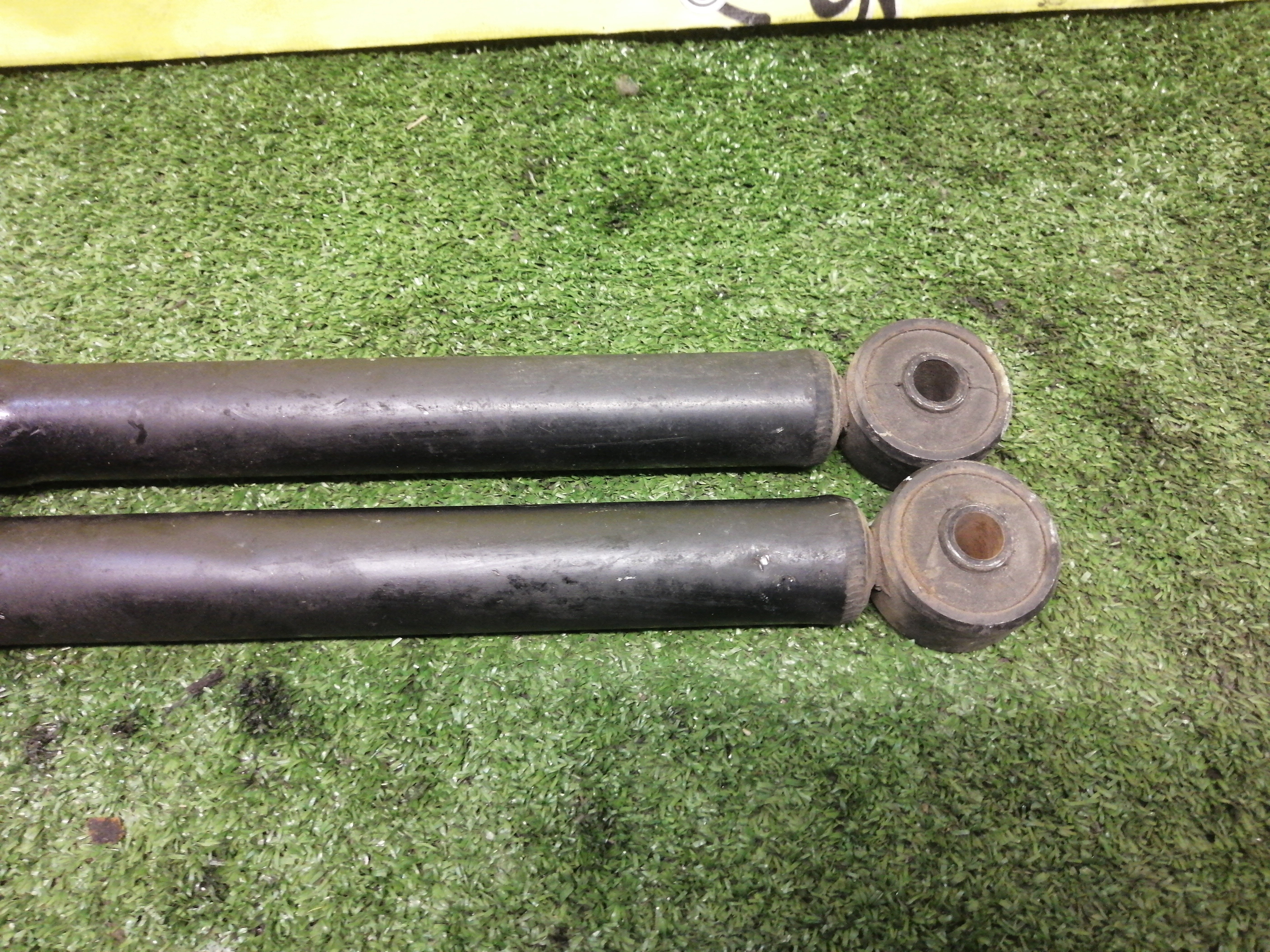 АМОРТИЗАТОР/TOY/DUET/STORIA/SIRION/M100A/M100S/M101A/M101S/M200G/M201G/B/2WD