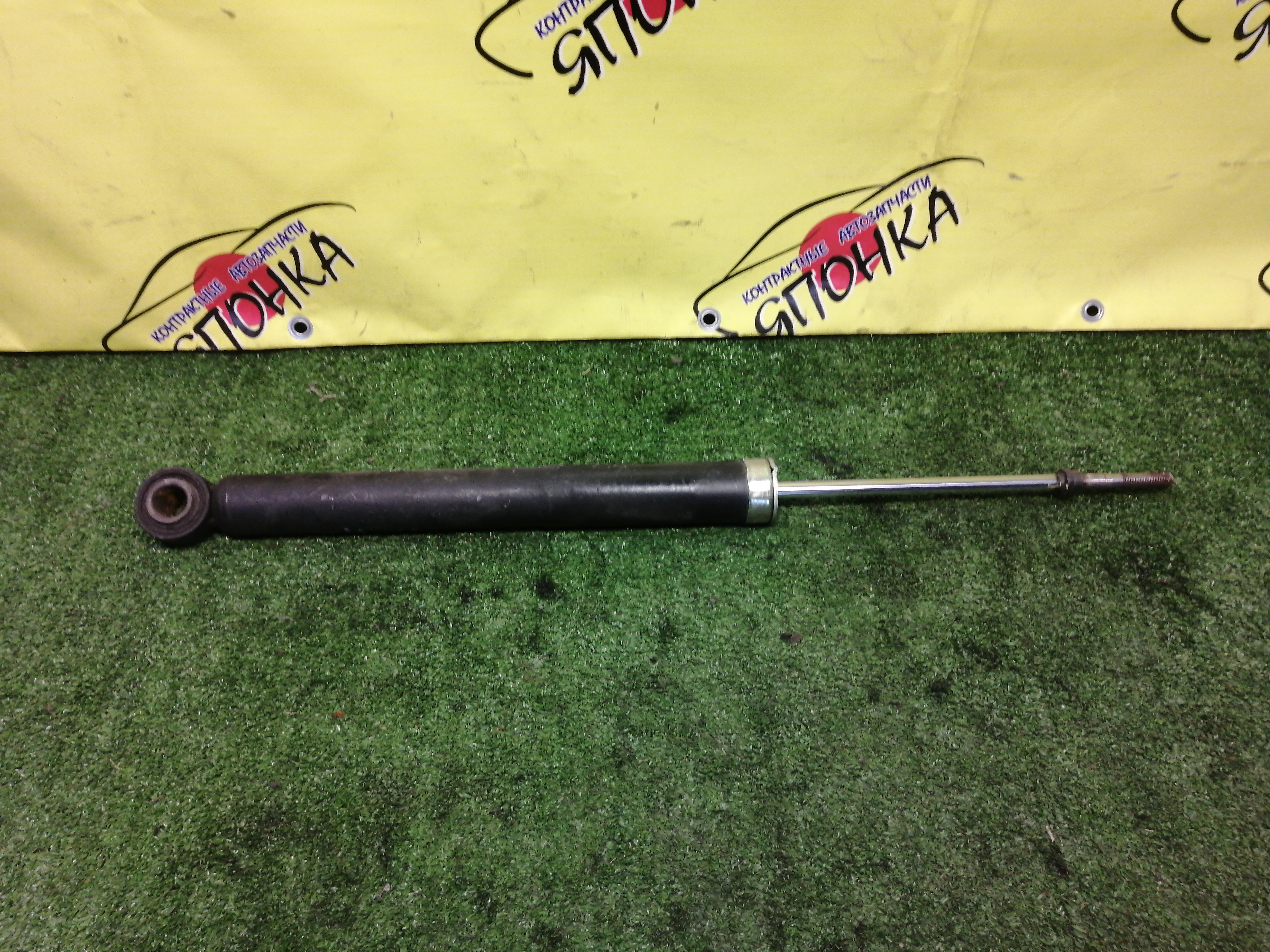 АМОРТИЗАТОР/TOY/AVENSIS VERSO/IPSUM/ACM21W/ACM26W/B