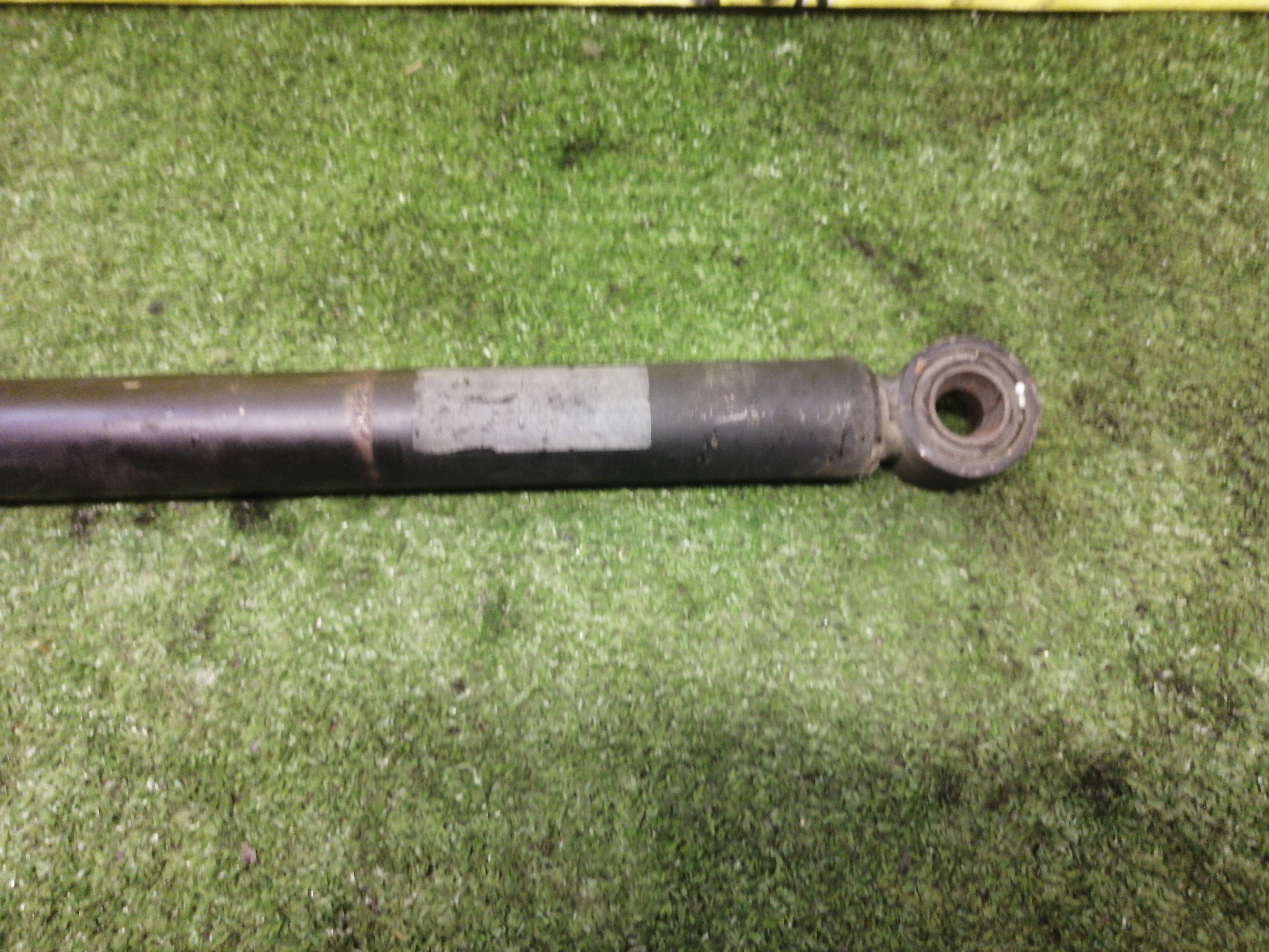 АМОРТИЗАТОР/SUZ/SWIFT/ZC11S/ZC21S/ZC31S/ZC71S/B