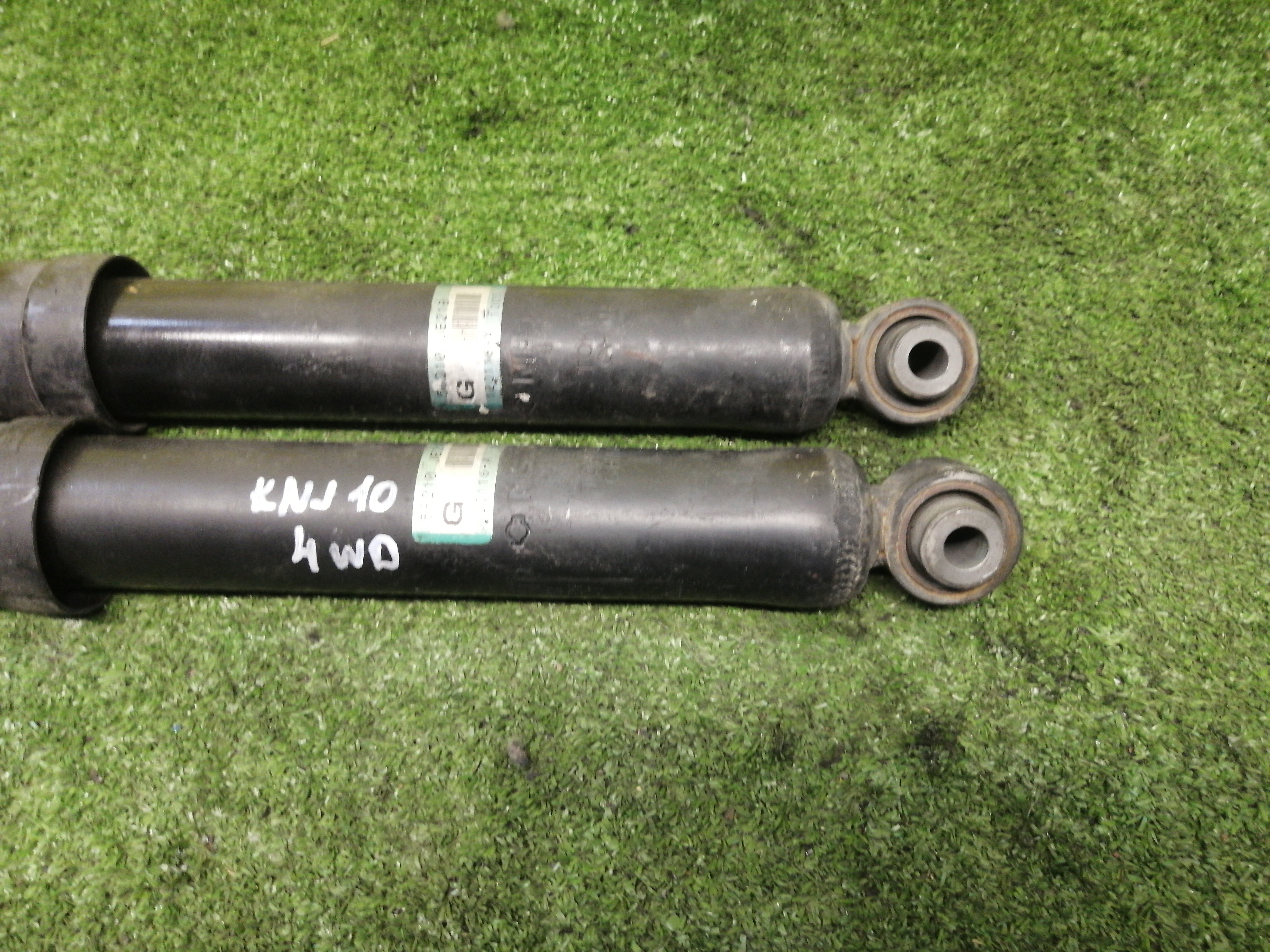 АМОРТИЗАТОР/NIS/RENAULT DUALIS/KOLEOS/QASHQAI/HY/J10/J10E/KJ10/KNJ10/NJ10/B/4WD