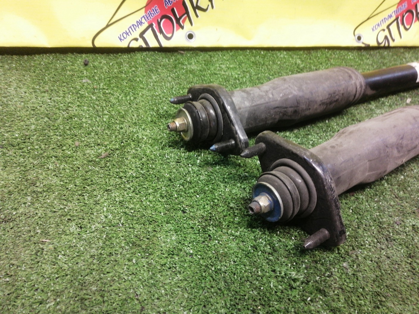 АМОРТИЗАТОР/HON/STEP WAGON/RF3/RF4/RF5/B