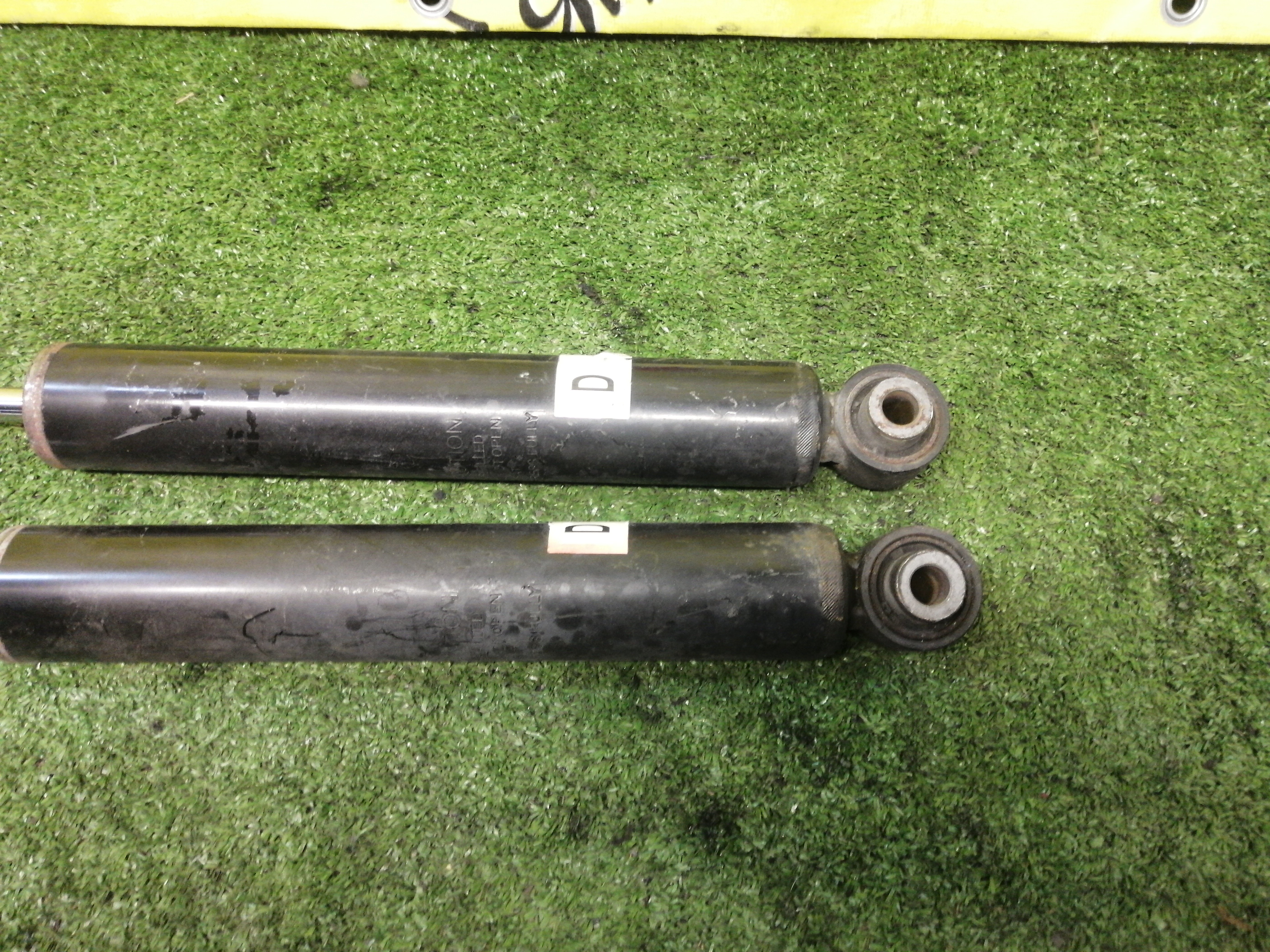 АМОРТИЗАТОР/NIS/X-TRAIL/NT32/B