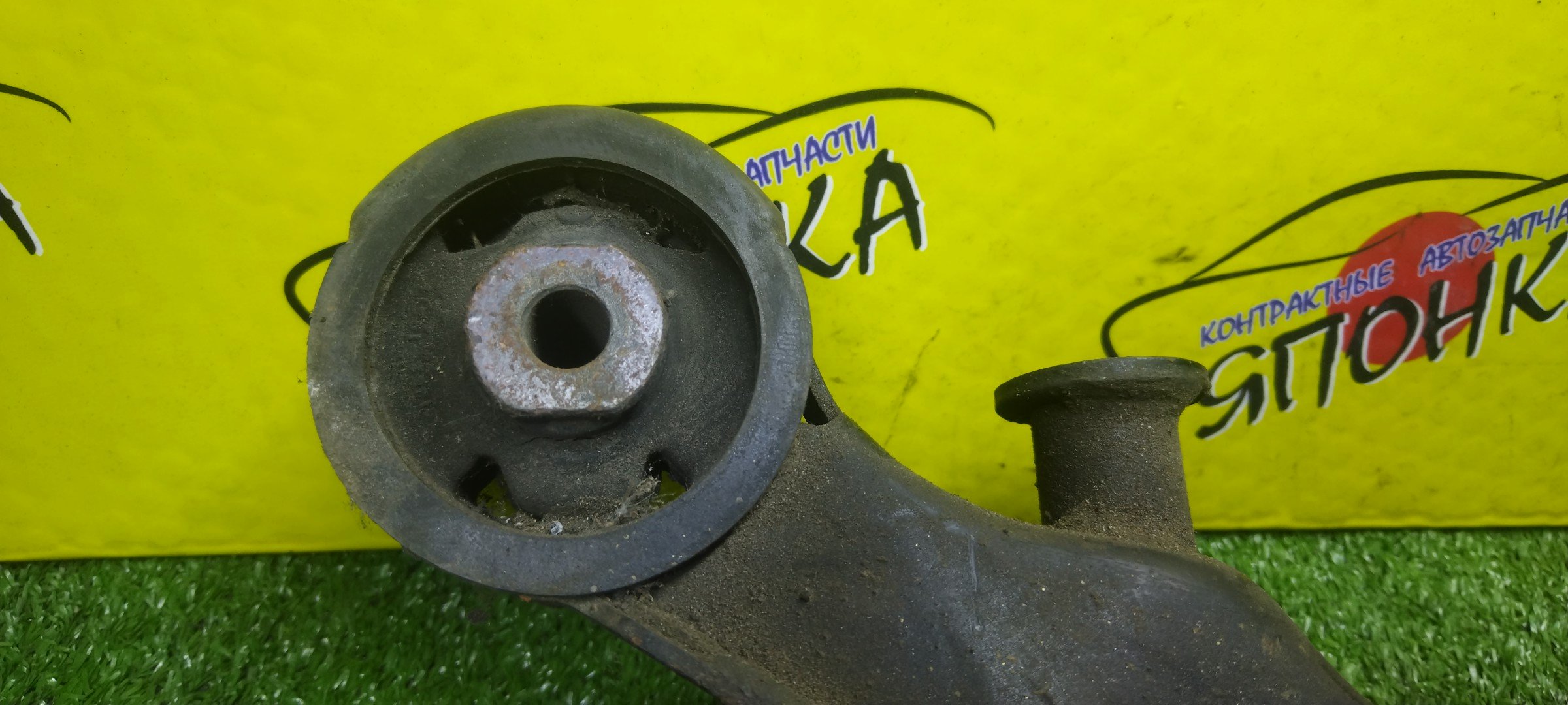 ПОДУШКА РЕДУКТОРА/TOY/CALDINA/CAMRY/CARINACORONA/VISTA/ST195/ST215/CV43/SV35/SV43/CT195/CT215/B