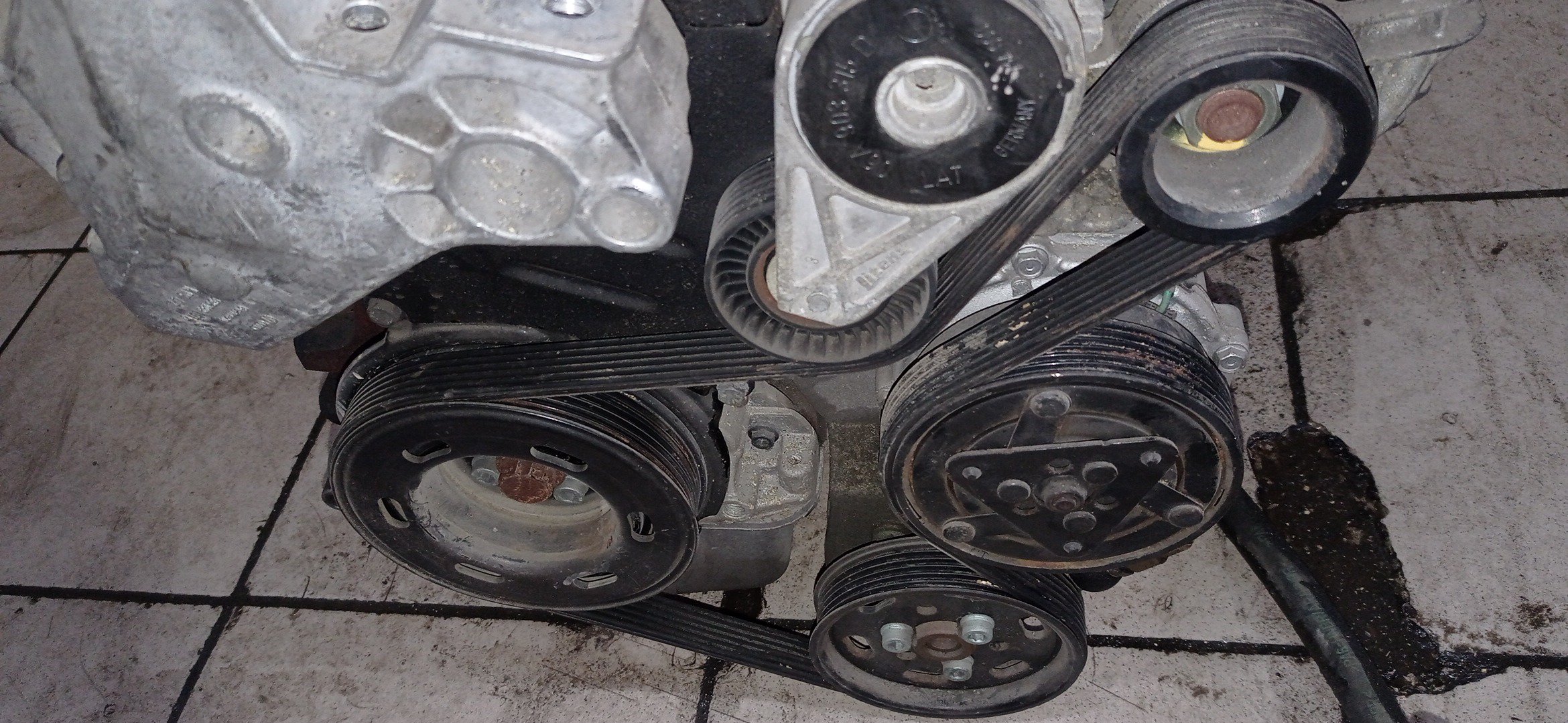 ДВС/VW/AGN/AUDI/SEAT/SKODA A3/BORA/GOLF/LEON/OCTAVIA/TOLEDO/1E7/1J1/1J2/1J5/1J6/1M1/1M2/1U2/1U5/8L1/9B1/MK4/МЕХ. ДРОССЕЛЬ/2WD