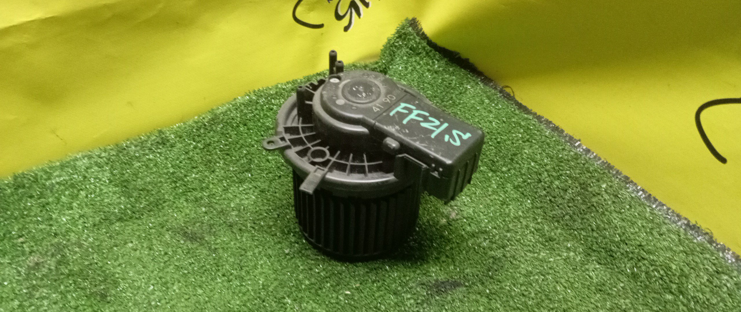 МОТОР ПЕЧКИ/SUZ/IGNIS/FF21S