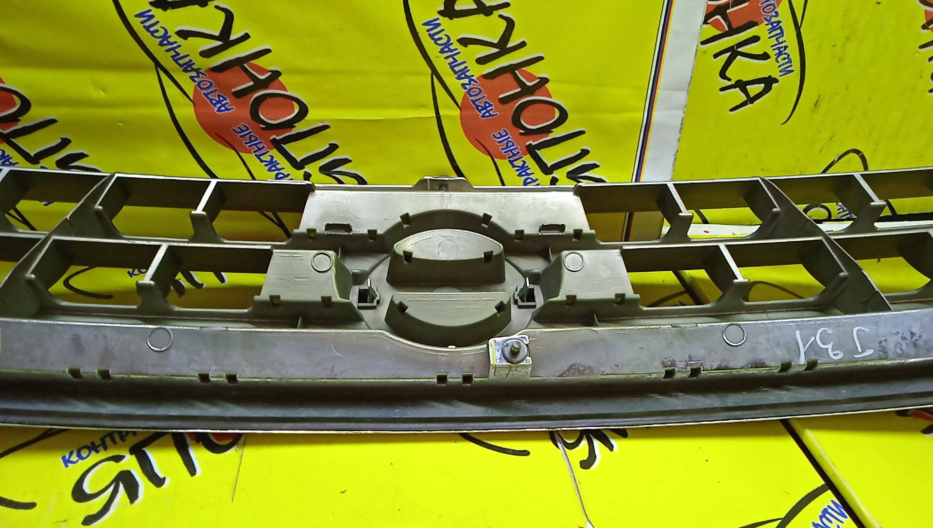 РЕШЕТКА РАДИАТОРА/NIS/TEANA/J31/PJ31/TNJ31/1 МОДЕЛЬ/623109Y000