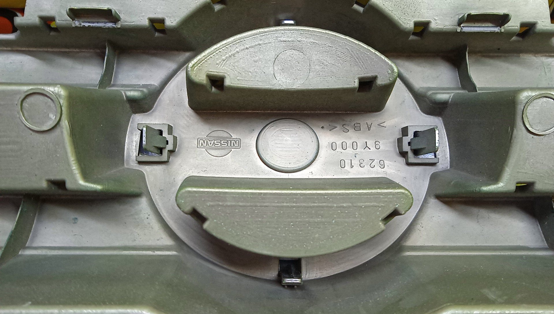 РЕШЕТКА РАДИАТОРА/NIS/TEANA/J31/PJ31/TNJ31/1 МОДЕЛЬ/623109Y000