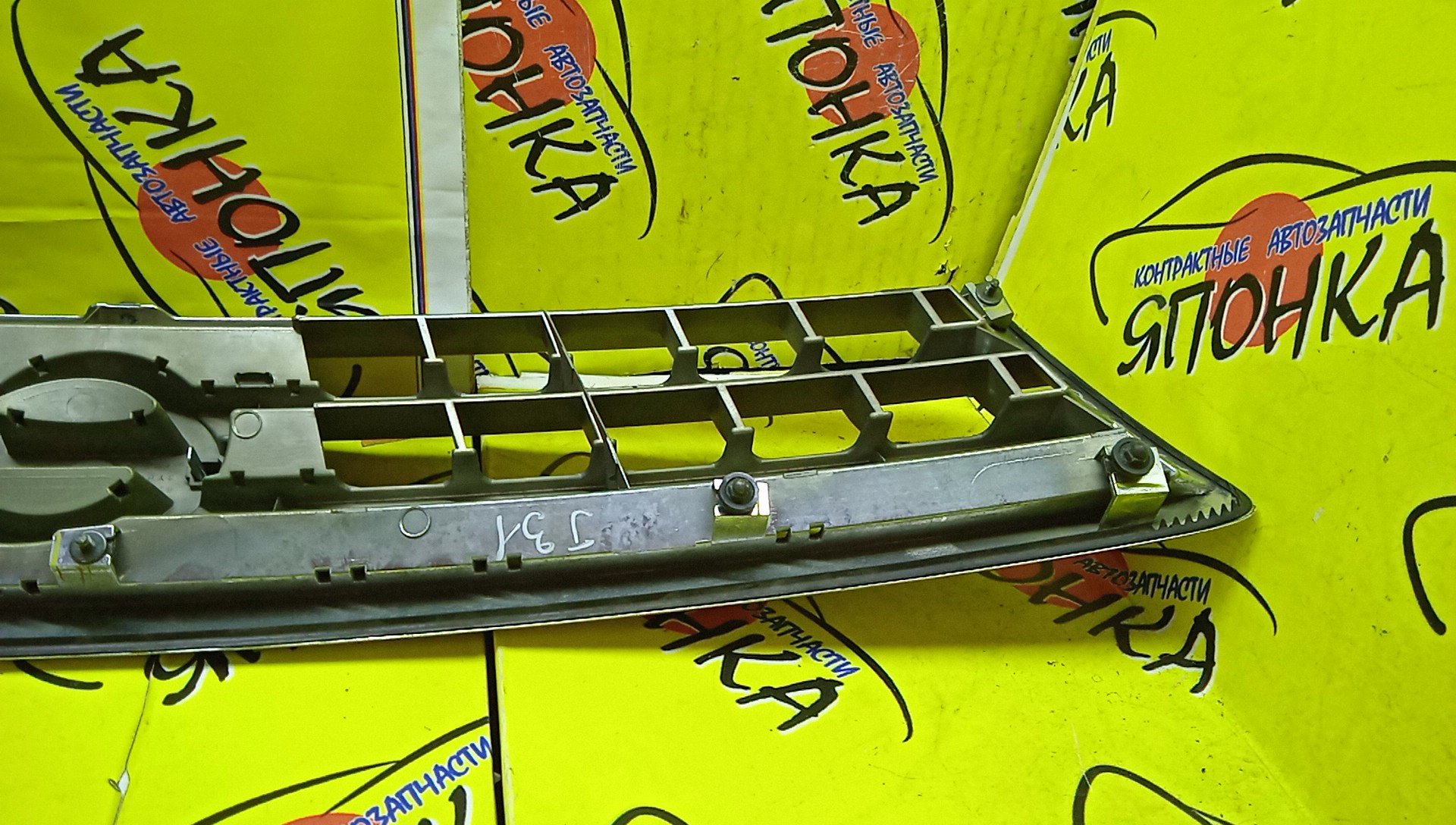 РЕШЕТКА РАДИАТОРА/NIS/TEANA/J31/PJ31/TNJ31/1 МОДЕЛЬ/623109Y000