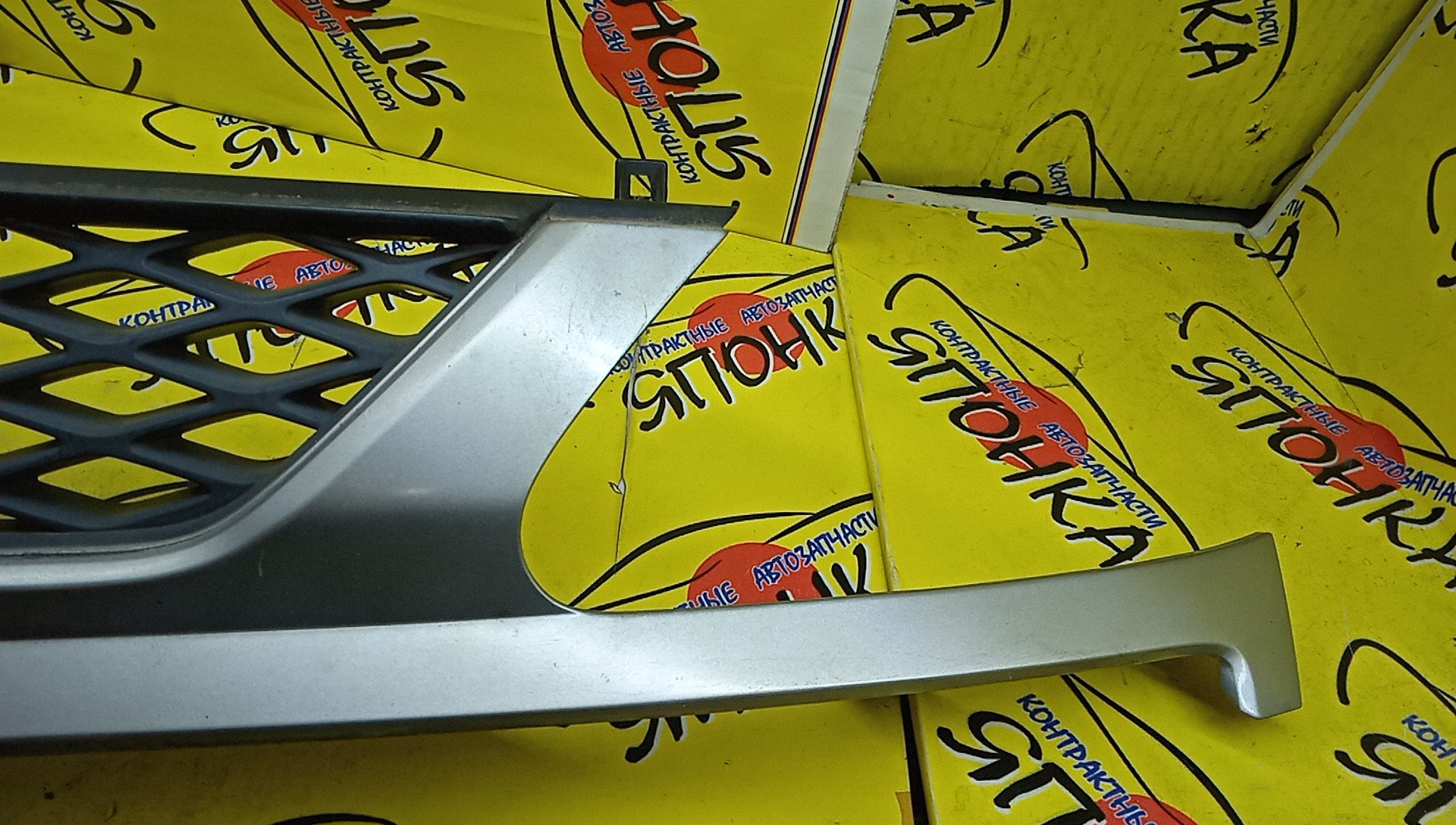 РЕШЕТКА РАДИАТОРА/NIS/SERENA/PC24/PNC24/RC24/TC24/TNC24/VC24/VNC24/2 МОДЕЛЬ/62310CX001