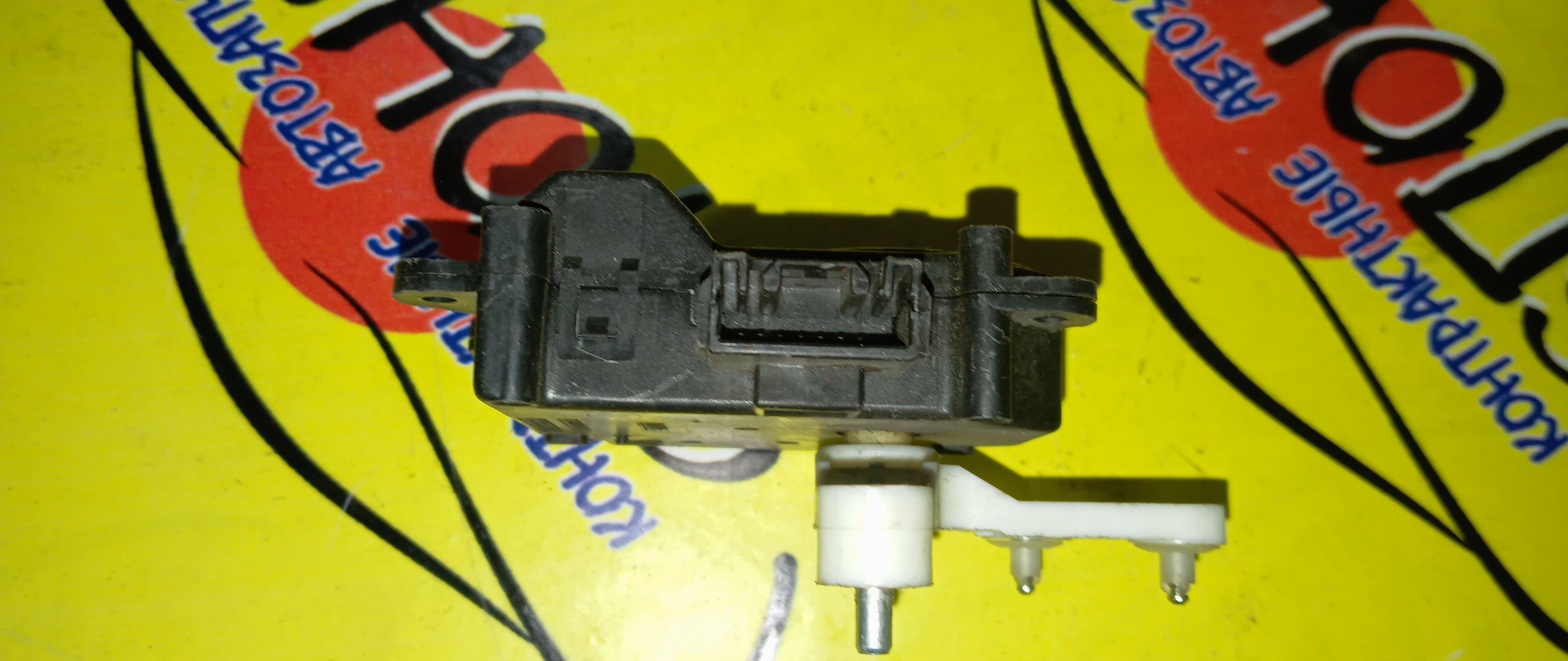 СЕРВОПРИВОД ЗАСЛОНОК ПЕЧКИ/TOY/IST/VITZ/PLATZ/FUNCARGO/NCP60/SCP10/NCP20/063700-7890