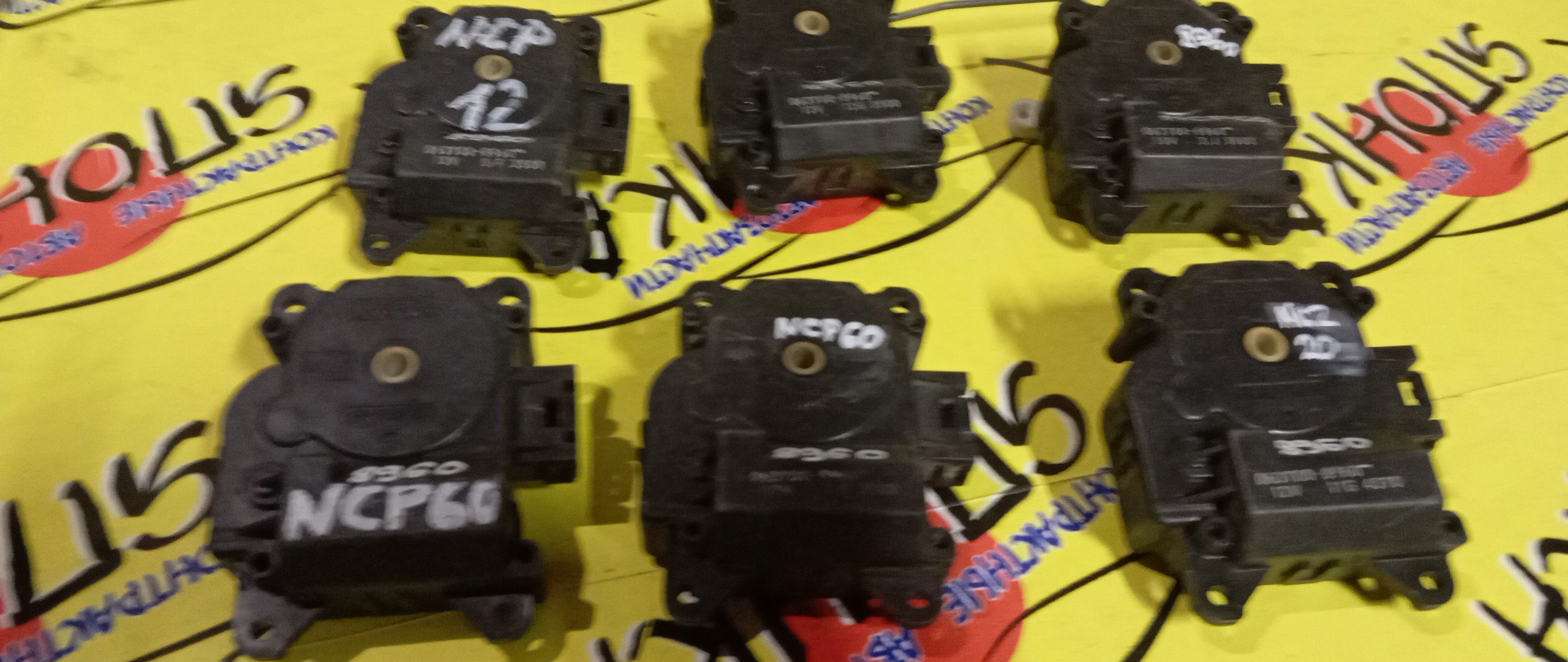 СЕРВОПРИВОД ЗАСЛОНОК ПЕЧКИ/TOY/IST/VITZ/PLATZ/FUNCARGO/NCP60/SCP10/NCP20/063700-8960