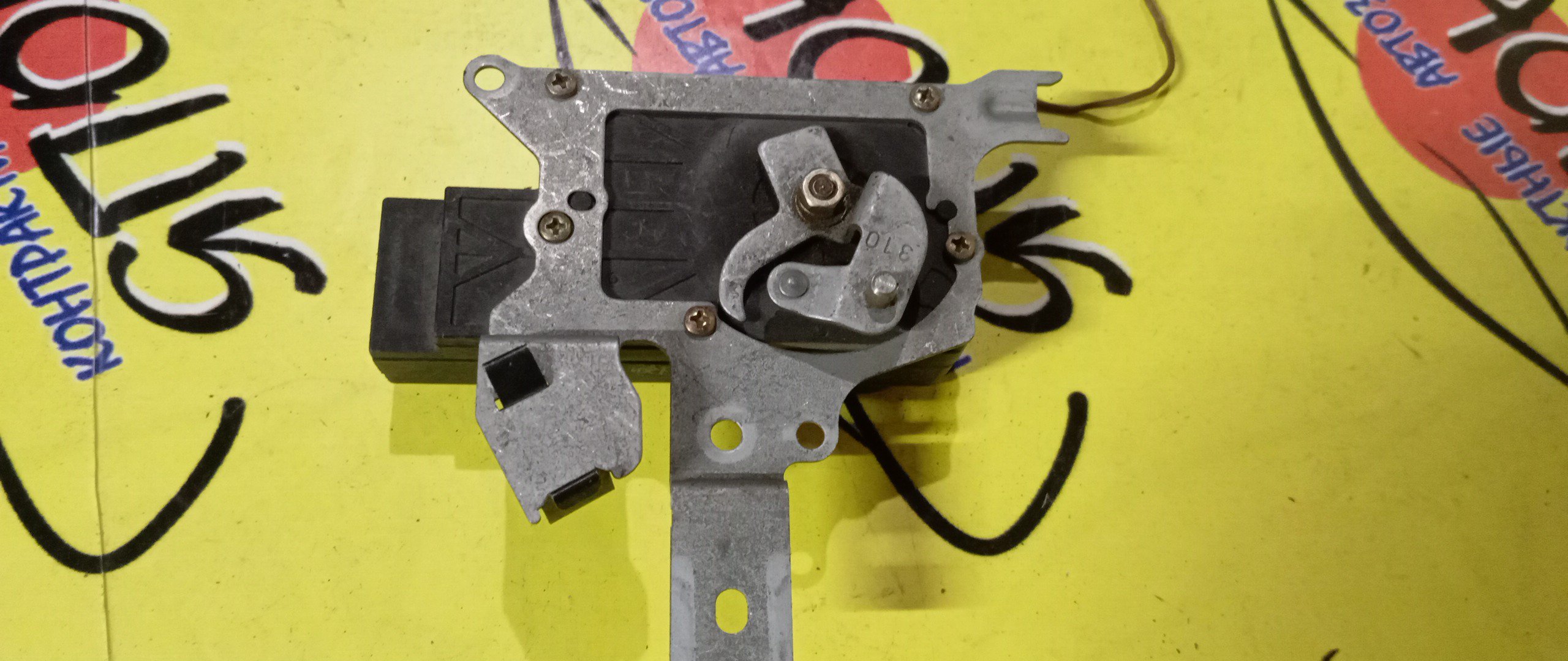 СЕРВОПРИВОД ЗАСЛОНОК ПЕЧКИ/TOY/CAMRY/VISTA/SV30/063700-2952