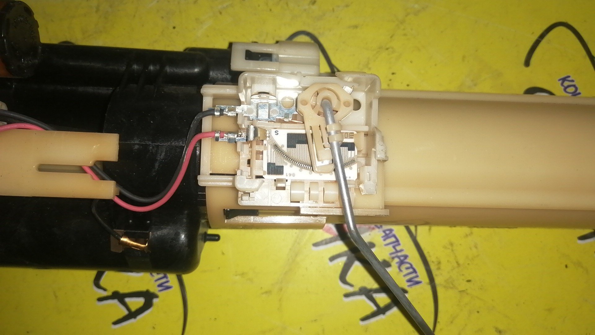 КОРПУС БЕНЗОНАСОСА/SUZ/JIMNY/JB23W/2 ШТУЦЕРА