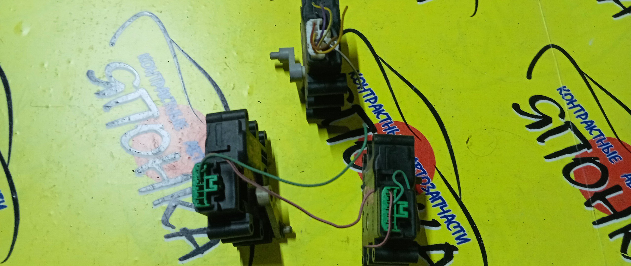 СЕРВОПРИВОД ЗАСЛОНОК ПЕЧКИ/MAZ/ATENZA/GY3W/РАЗЪЁМ СБОКУ/5 КОНТАКТОВ