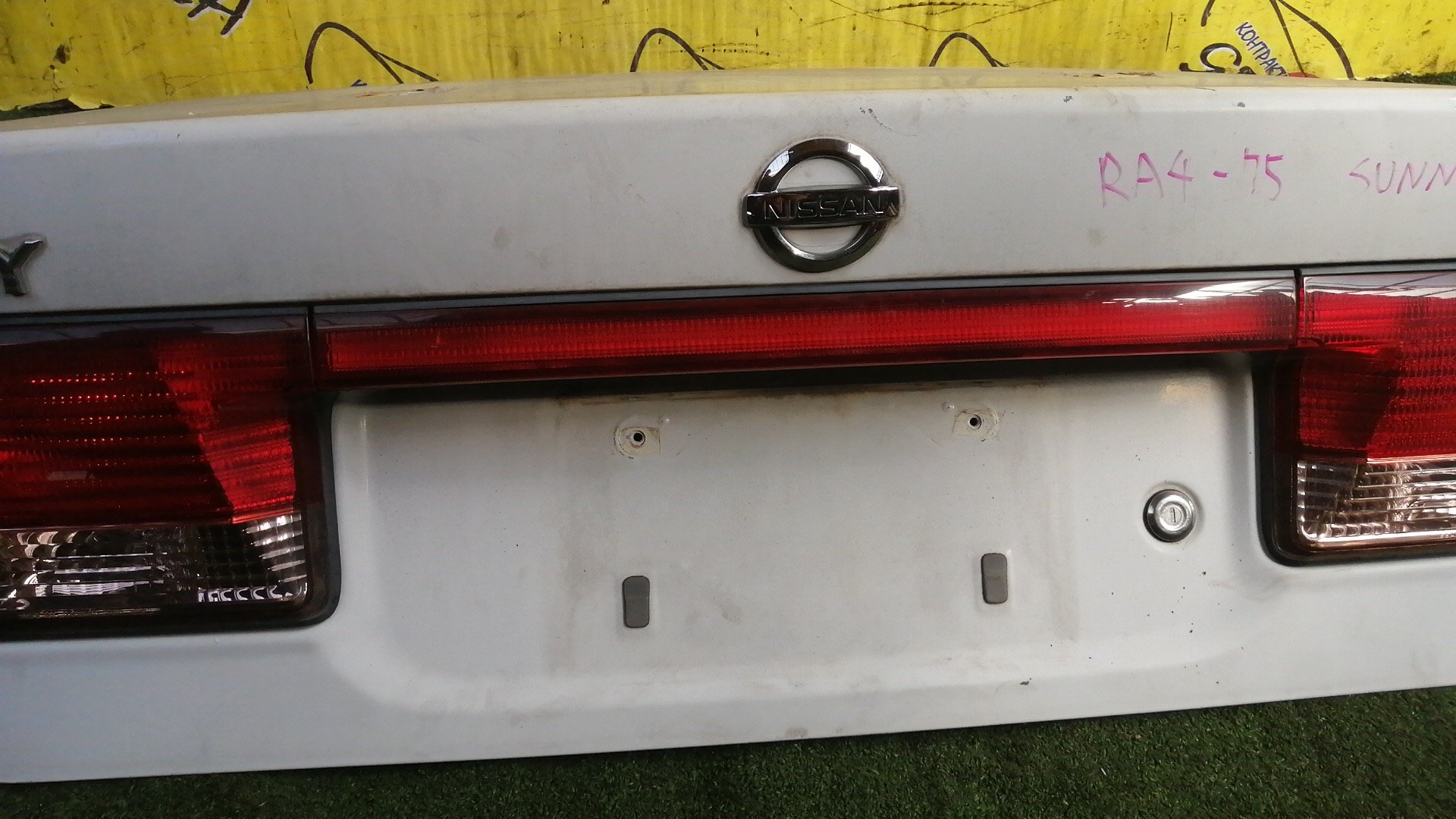 КРЫШКА БАГАЖНИКА/NIS/SUNNY/B15/FB15/FNB15/JB15/QB15/SB15/2 МОДЕЛЬ/H43004M4CM