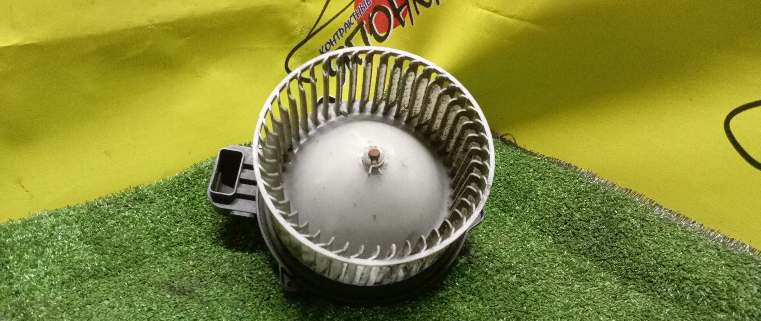 МОТОР ПЕЧКИ/NIS/CARAVAN/NV350/E26/CW8E26/DS4E26/DS8E26/KS4E26/VR2E26/VW2E26/VW6E26/VWGE26