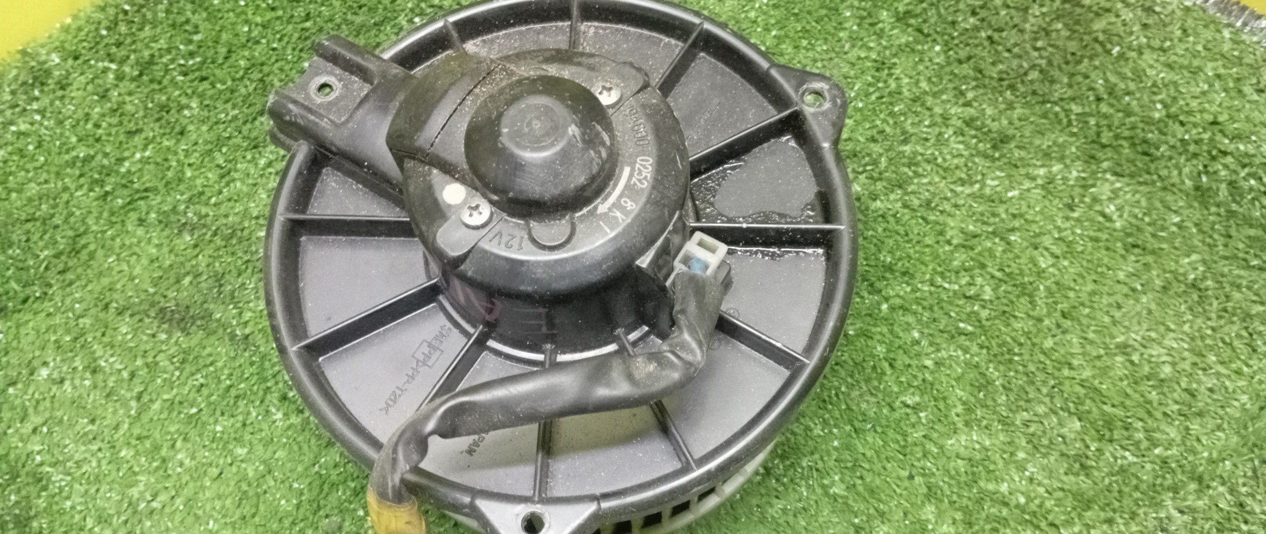 МОТОР ПЕЧКИ/MMC/ASPIRE/DIAMANTE/ETERNA/GALANT/LEGNUM/E52A/E53A/E54A/E57A/E64A/E72A/E74A/E77A/E84A/EA1A/EA1W/EA2A/EA3A/EA3W/EA4W/EA5W/EA7A/EA7W/EC1A/EC1W/EC3A/EC3W/EC4W/EC5A/EC5W/EC7A/EC7W/F31A/F34A/F36A/F41A/F46A/F47A