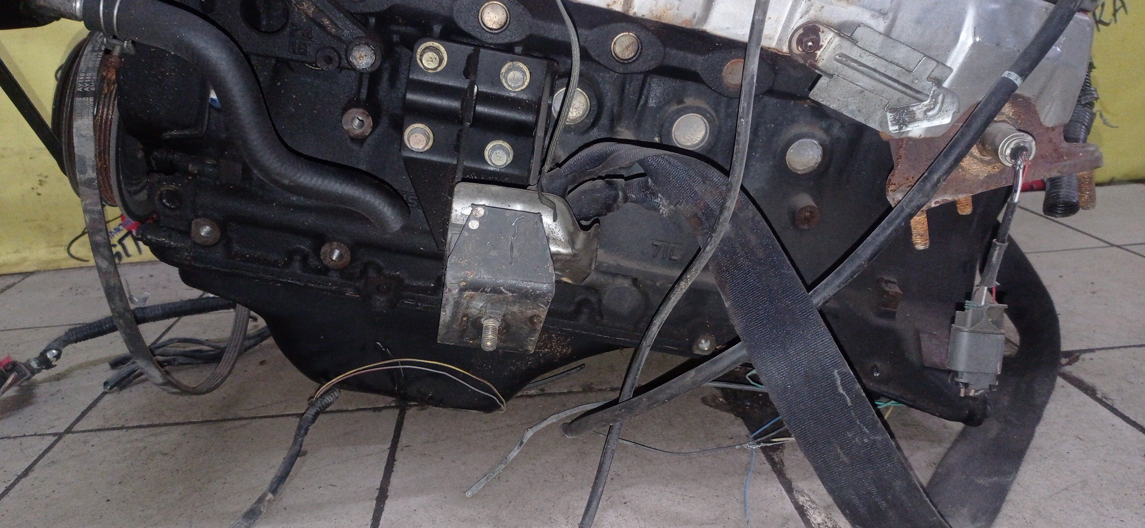 ДВС/NIS/RB20-E/CREW/LAUREL/SKYLINE/STAGEA/HC32/HC33/HC34/HJC32/HK30/HR31/HR32/HR33/WHC34