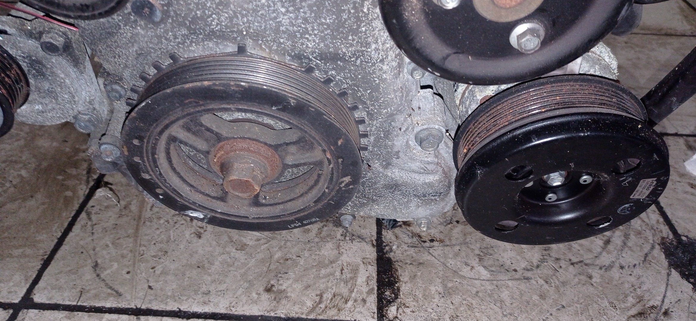 ДВС/MAZ/L3-VE/ATENZA/ATENZA WAGON/AXELA/MAZDA6/PREMACY/BK3P/CR3W/GG3P/GG3S/GY3W/LY3P/КАТУШКИ СВЕРХУ/ДАТЧИК VVTI/ЩУП ЧЕРЕЗ ГОЛОВУ/КОМПРЕССОР СБОКУ