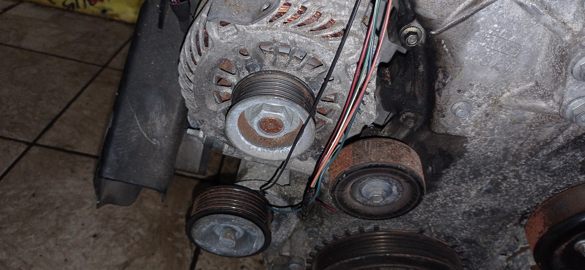 ДВС/MAZ/L3-VE/ATENZA/ATENZA WAGON/AXELA/MAZDA6/PREMACY/BK3P/CR3W/GG3P/GG3S/GY3W/LY3P/КАТУШКИ СВЕРХУ/ДАТЧИК VVTI/ЩУП ЧЕРЕЗ ГОЛОВУ/КОМПРЕССОР СБОКУ