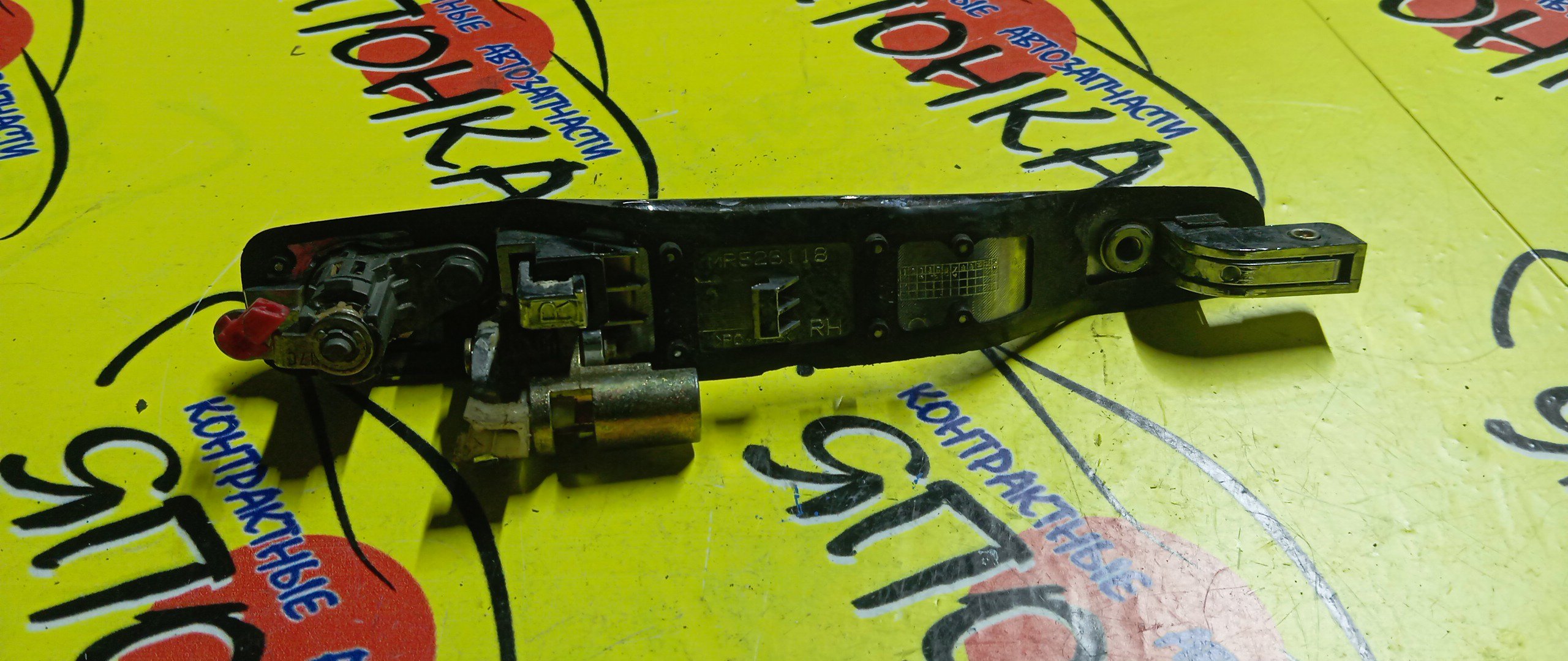 РУЧКА ДВЕРИ ВНЕШНЯЯ/MMC/LANCER/CS2A/CS2V/CS2W/CS5A/CS5W/CS6A/F/R