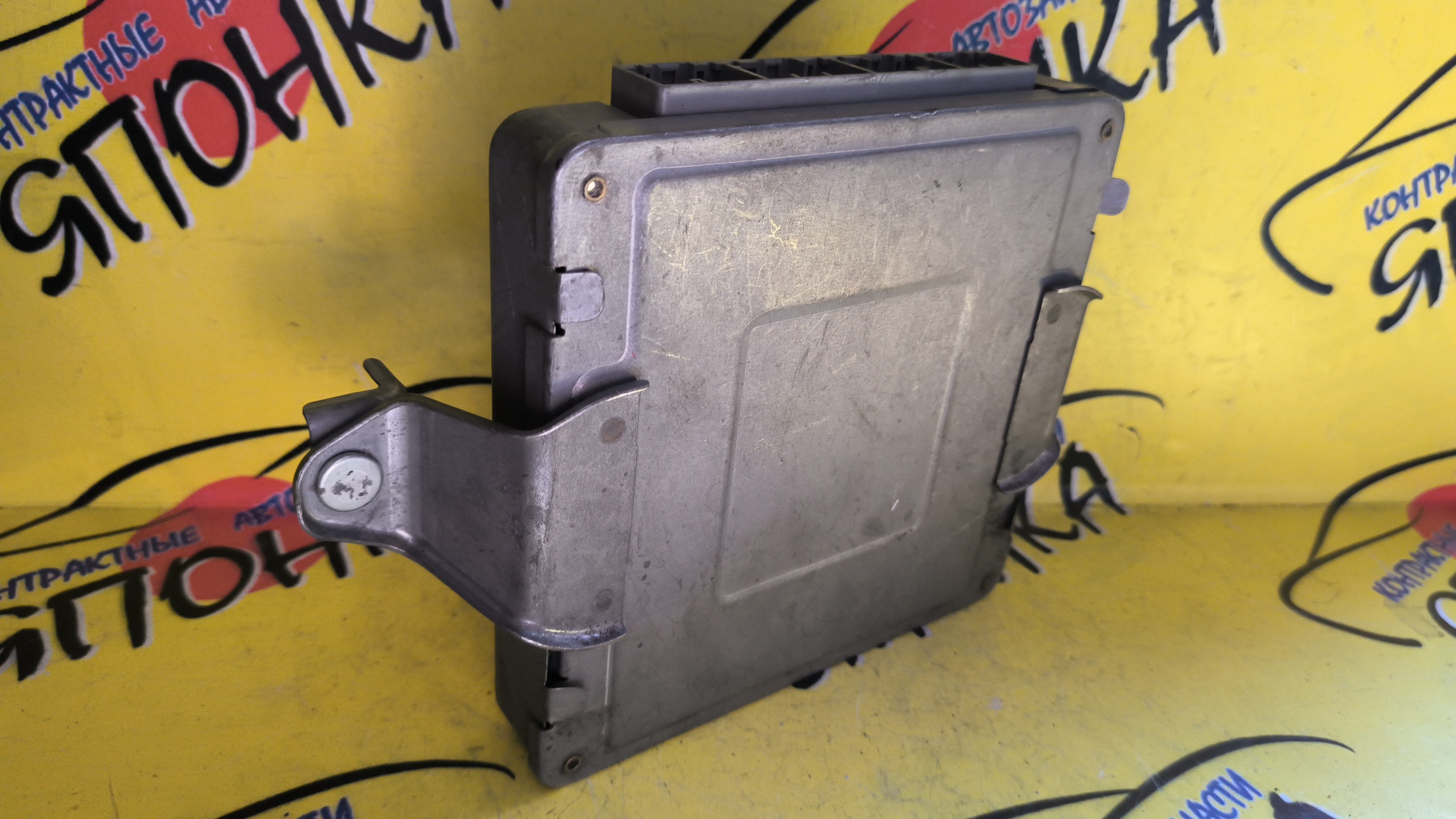 БЛОК УПР. ЗАРЯДКОЙ АККУМУЛЯТОРА/TOY/PRIUS/1NZ-FXE/NHW20/8998147330