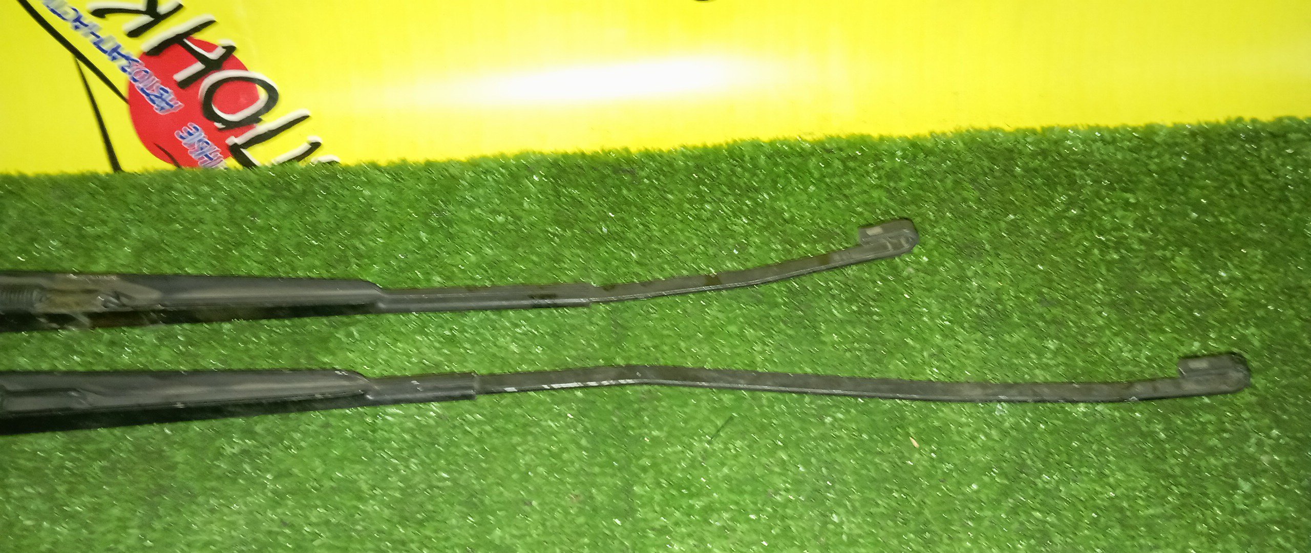 ДВОРНИК ЛОБОВОГО СТЕКЛА/TOY/VITZ/SCP90/NCP90/F/ПАРА