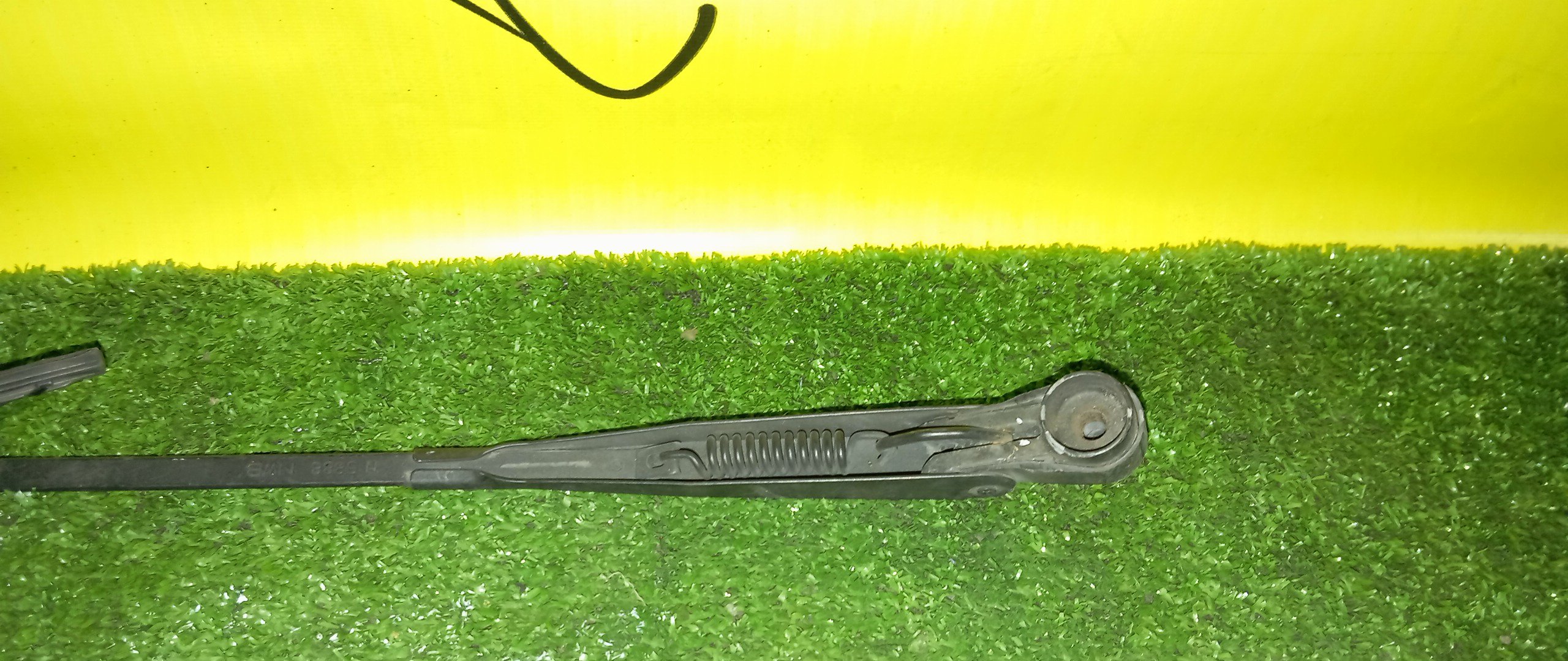 ДВОРНИК ЗАДНЕЙ ДВЕРИ/TOY/DUET/M100A