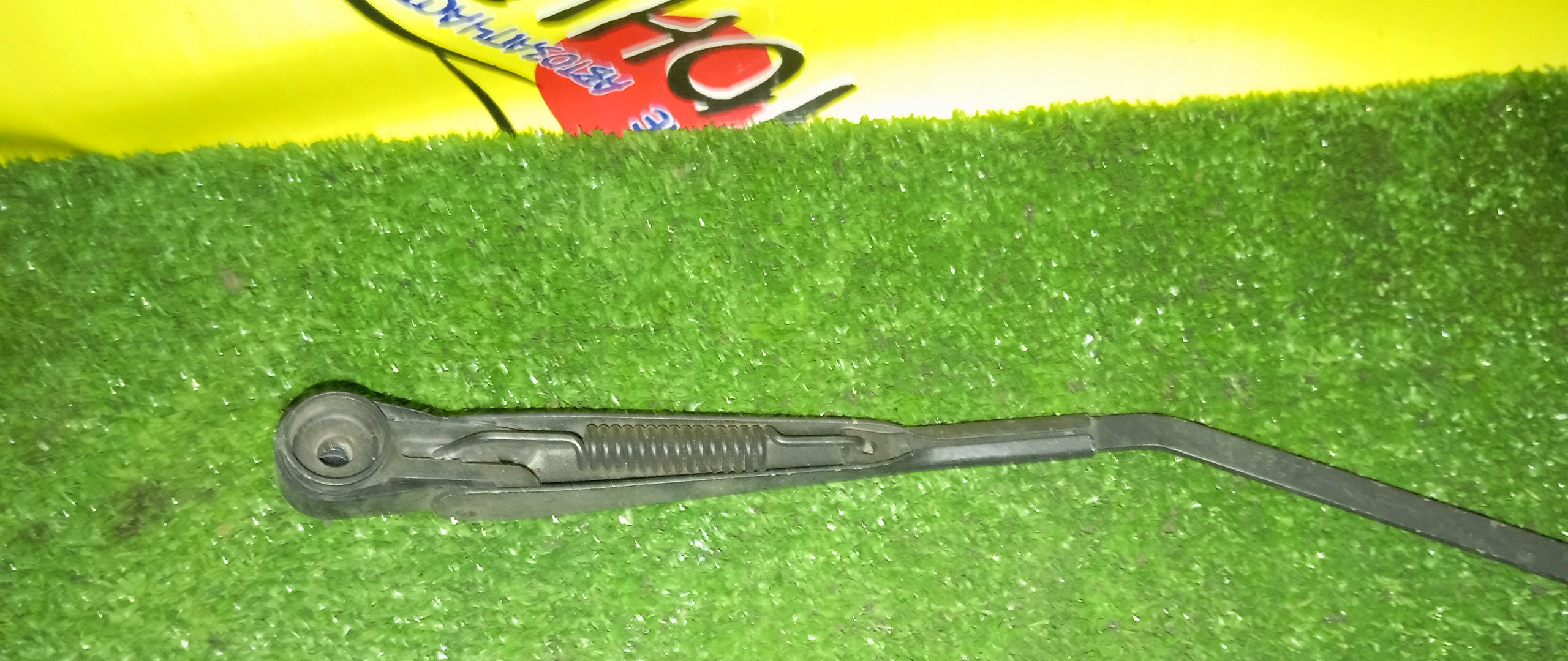 ДВОРНИК ЗАДНЕЙ ДВЕРИ/TOY/STARLET/EP90/EP91/EP95