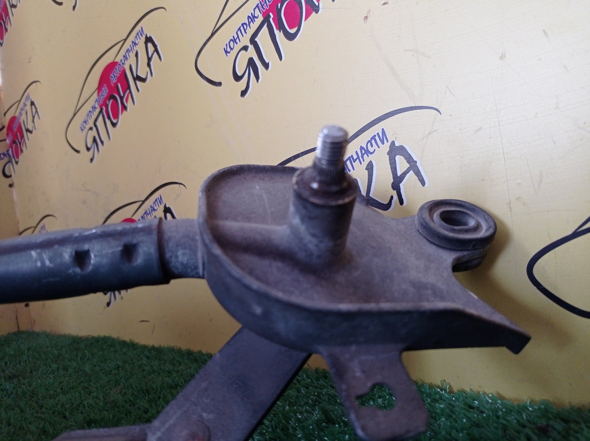 ТРАПЕЦИЯ ДВОРНИКОВ/MMC/AIRTREK/CU2W/CU5W/С МОТОРОМ