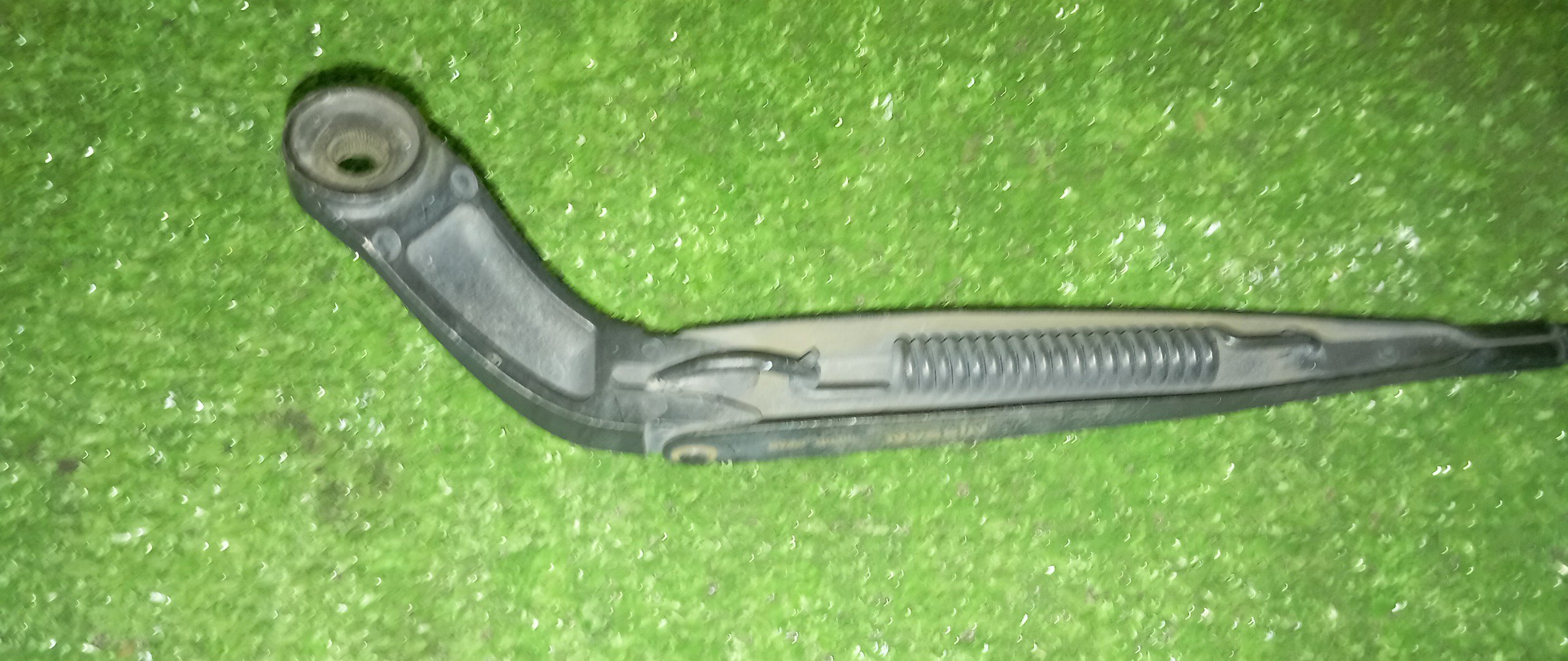 ДВОРНИК ЗАДНЕЙ ДВЕРИ/NIS/LIBERTY/28781WF100/RM12