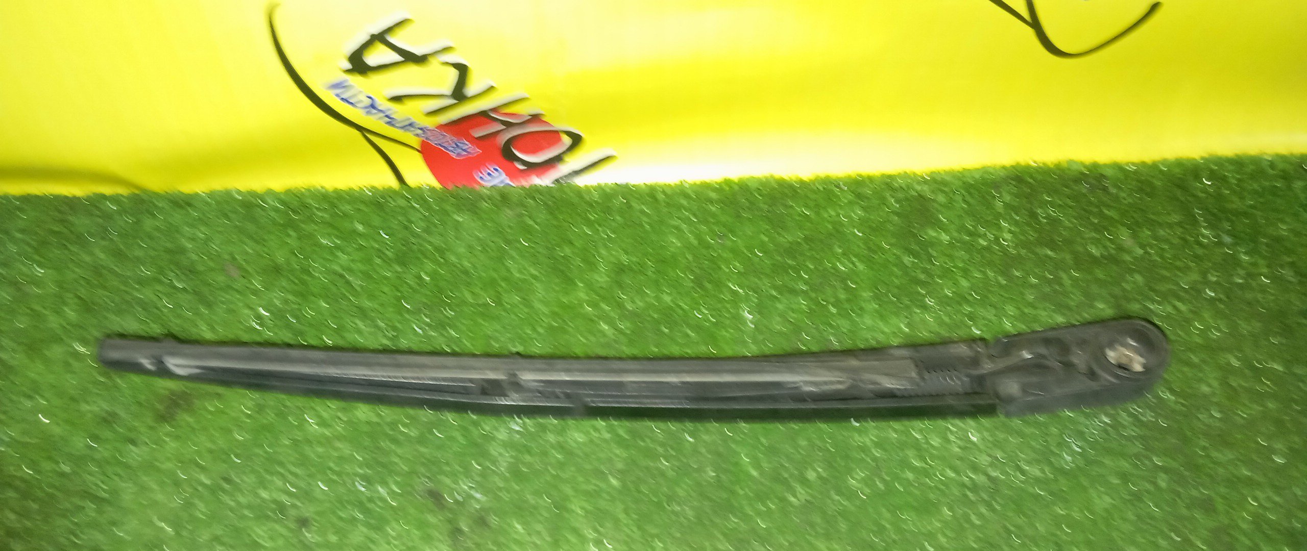 ДВОРНИК ЗАДНЕЙ ДВЕРИ/MAZ/PREMACY/CREW