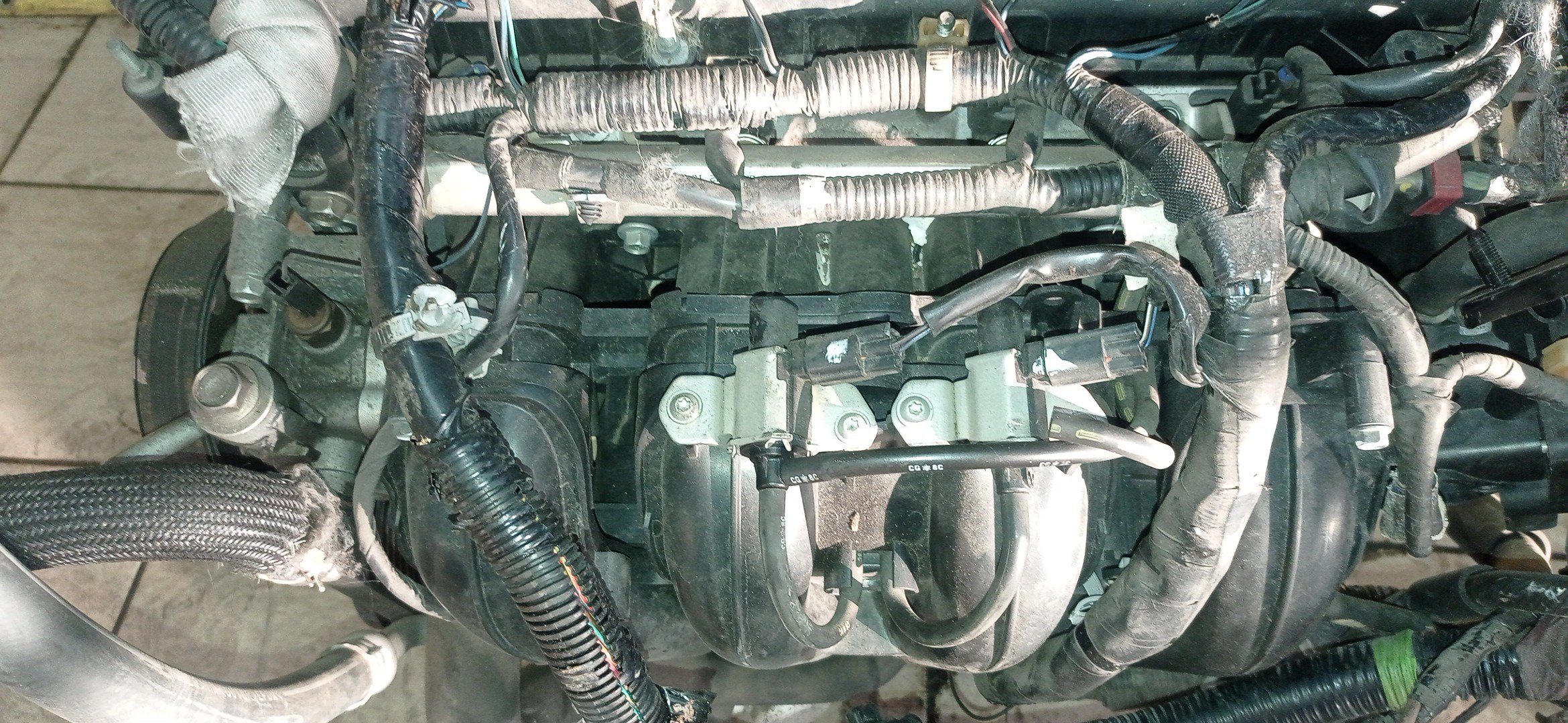 ДВС/MAZ/L3-VE/BLACK/ATENZA/ATENZA WAGON/AXELA/MAZDA6/PREMACY/BK3P/CR3W/GG3P/GG3S/GY3W/LY3P/КАТУШКИ СВЕРХУ/ДАТЧИК VVTI/ЩУП ЧЕРЕЗ ГОЛОВУ/КОМПРЕССОР СБОКУ