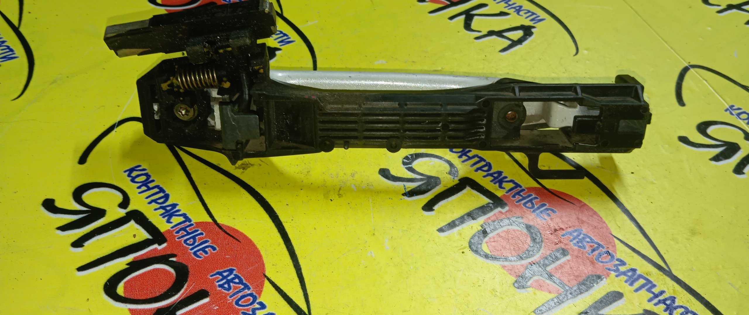 РУЧКА ДВЕРИ ВНЕШНЯЯ/TOY/LEXUS/DAIHATSU/ALPHARD/ALTIS/CAMRY/ESTIMA/ESTIMA HYBRID/GX470/HARRIER/HILUX SURF/ISIS/LAND CRUISER PRADO/NOAH/RAUM/RX300/RX330/RX350/RX400H/SIENTA/VOXY/WISH/ACR50W/ACR55W/ACU30W/ACU35W/ACV40/ACV40N/ACV45/ACV45N/AHR20W/AHV40/ANE10G/ANE11W/ANH10W/ANH15W/ANM10G/ANM10W/ANM15G/ANM15W/ASV40/ATH10W/AZR60G/AZR65G/GRJ120/GRJ120W/GRJ121W/GRJ125/GRN215W/GSR50W/GSR55W/GSU30/GSU30W/GSU31W/GSU35/GSU35W/GSU36W/GSV40/KDJ120/KDJ120W/KDJ121W/KDJ125L/KDJ125W/KDN215W/MCU30W/MCU31W/MCU33/MCU35/MCU35W/MCU36W/MCU38/MHU38W/MNH10W/MNH15W/NCP81G/NCP85G/NCZ20/NCZ25/RZJ120W/RZJ125W/RZN210W/RZN215W/TRJ120W/TRJ125W/TRN210W/TRN215W/UZJ120/VZJ120W/VZJ121W/VZJ125W/VZN210W/VZN215W/ZGM10G/ZGM10W/ZGM11G/ZGM11W/F/L