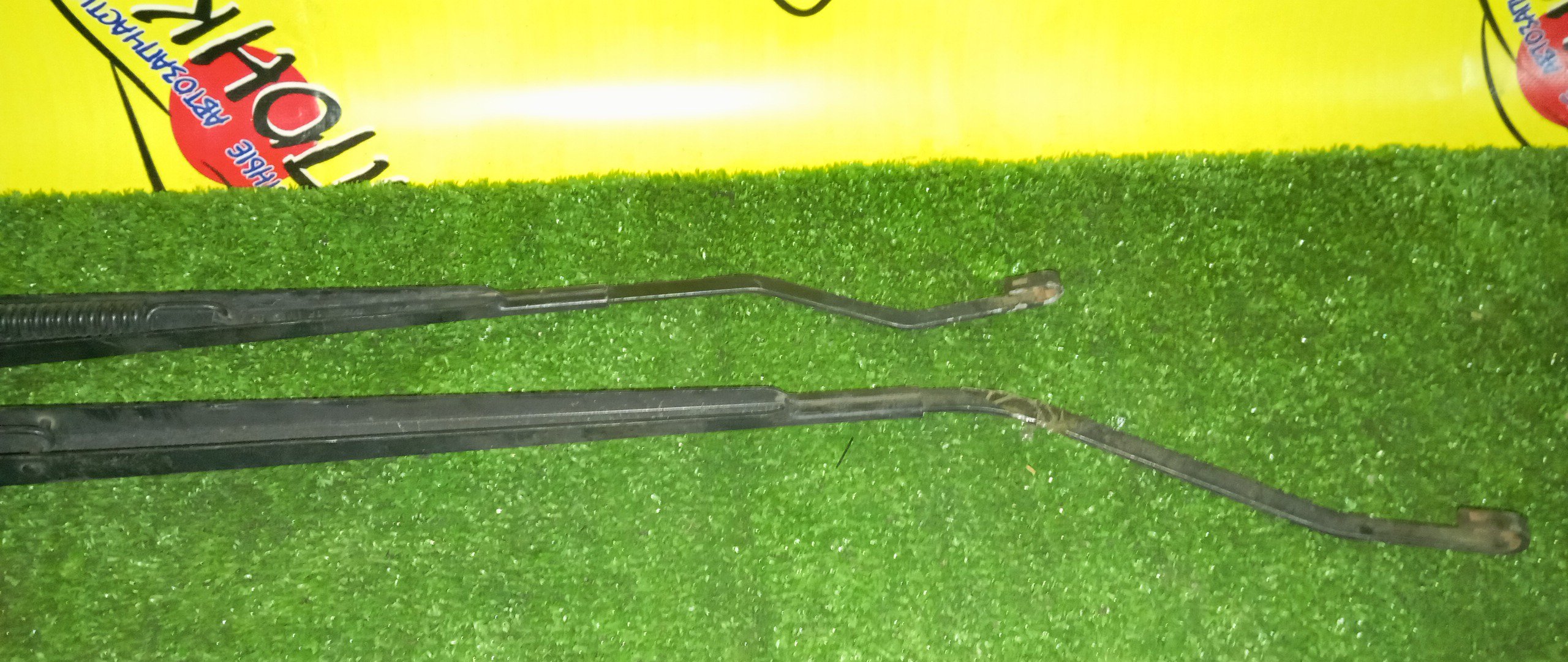 ДВОРНИК ЛОБОВОГО СТЕКЛА/TOY/WISH/ZNE10/ANE10/F/ПАРА