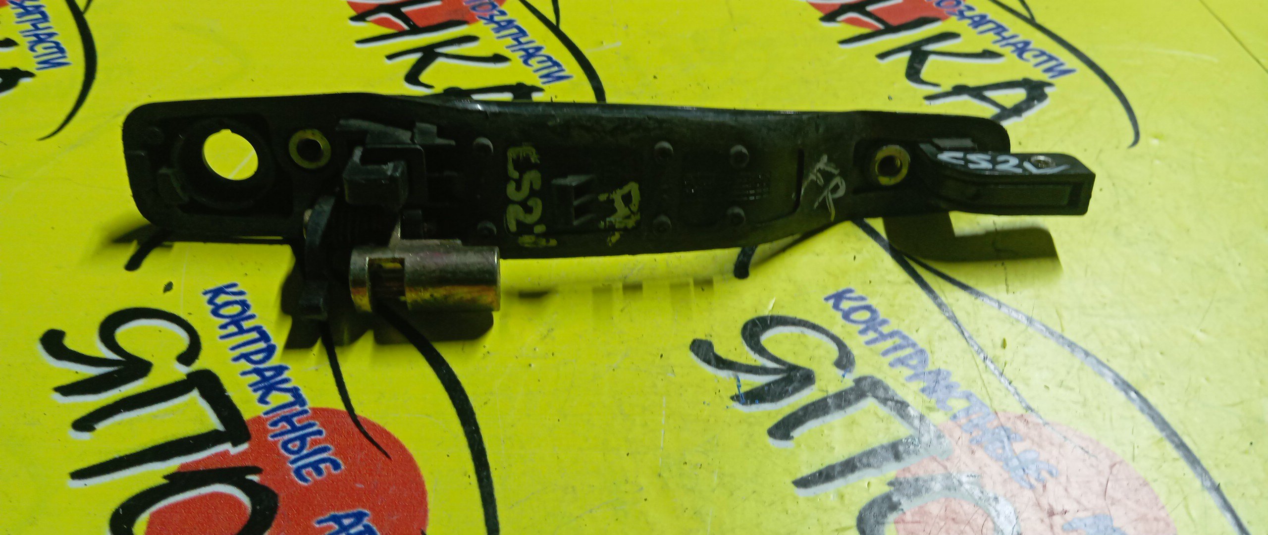 РУЧКА ДВЕРИ ВНЕШНЯЯ/MMC/LANCER/CS2A/CS2V/CS2W/CS5A/CS5W/CS6A/F/R