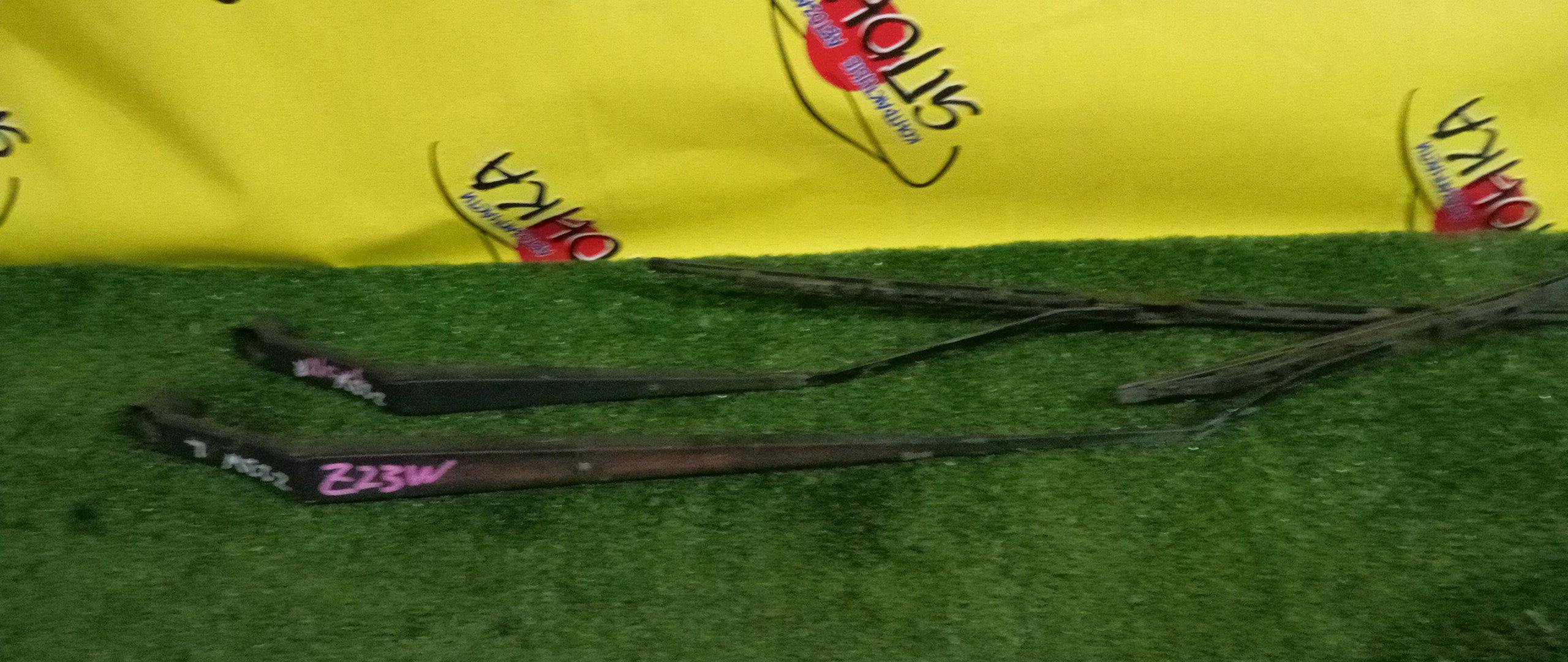 ДВОРНИК ЛОБОВОГО СТЕКЛА/MMC/COLT/COLT PLUS/Z21W/Z22W/Z23W/Z24W/Z27W/F/ПАРА